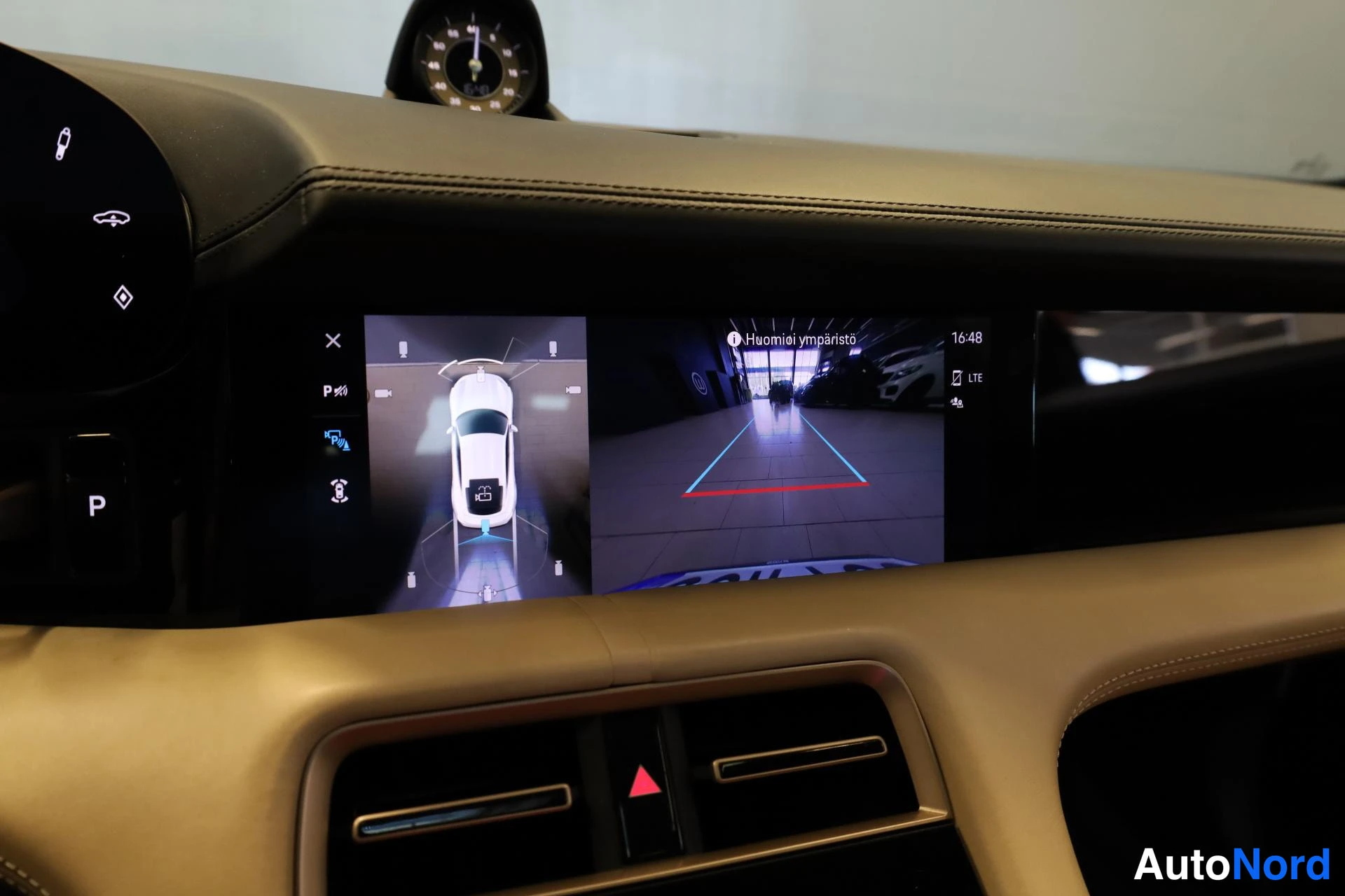Valkoinen Porsche Taycan 2020, yksityiskohta, kuva 20