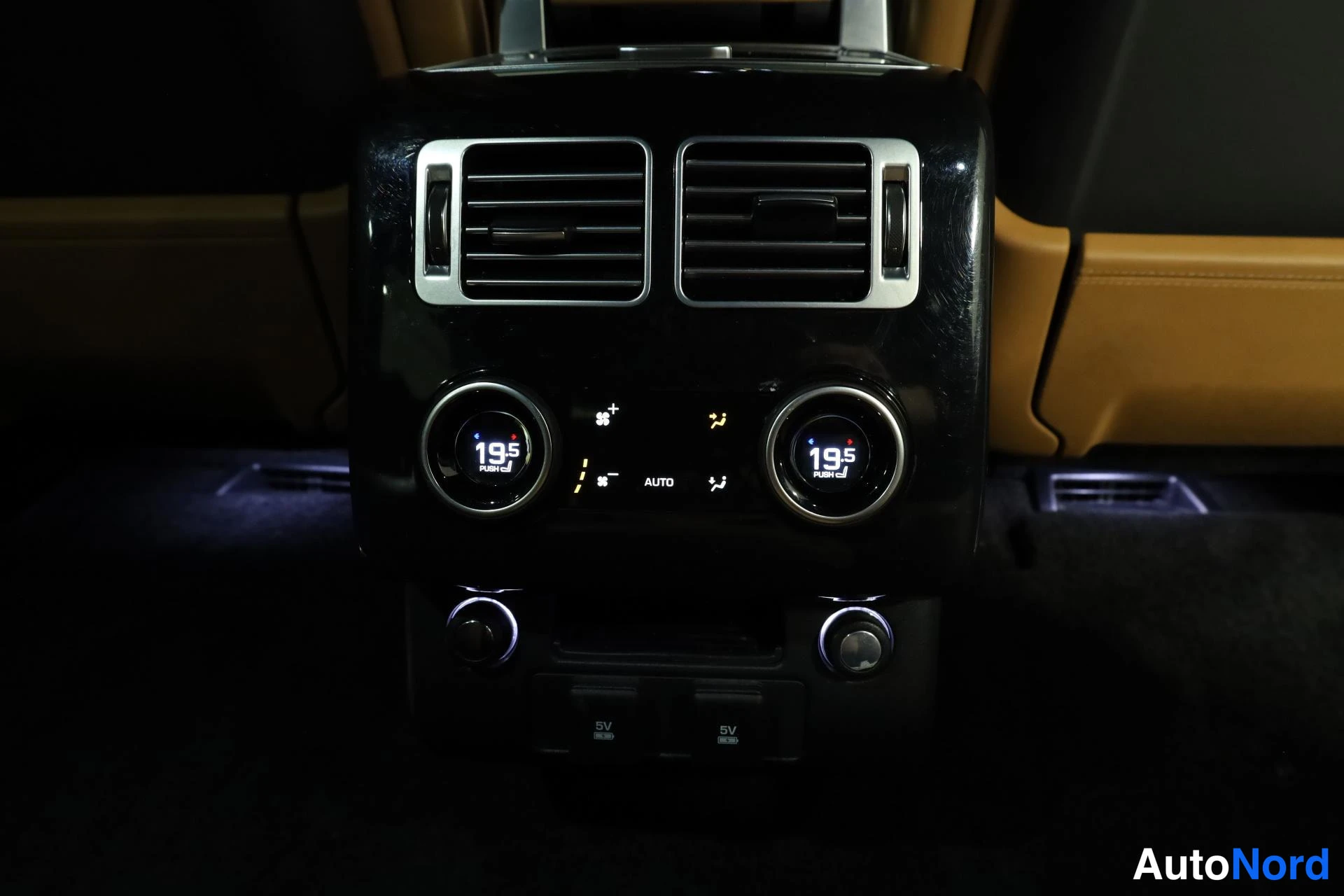 Musta Land Rover Range Rover 2019, yksityiskohta, kuva 39