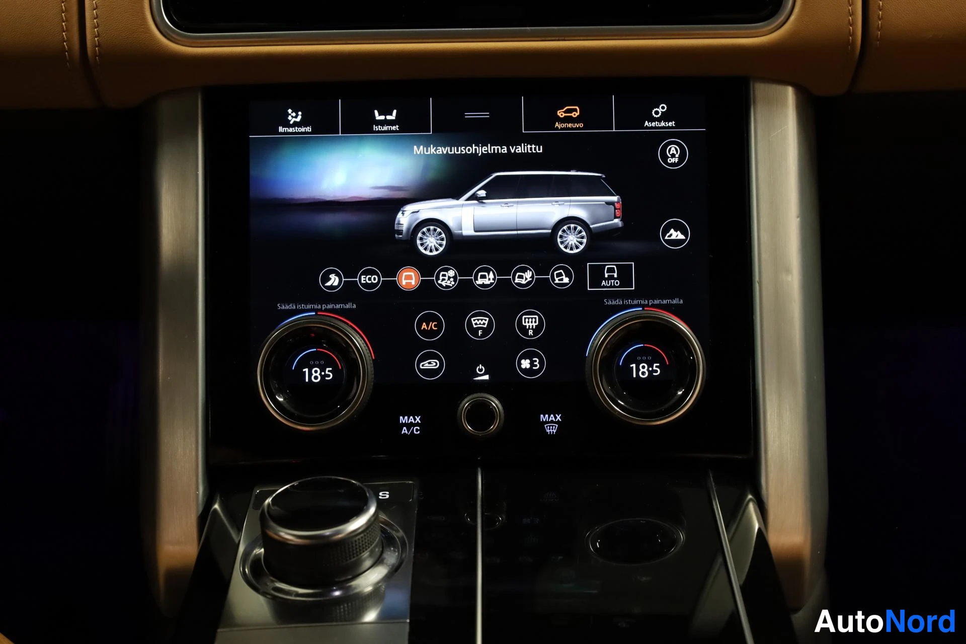 Musta Land Rover Range Rover 2019, yksityiskohta, kuva 29