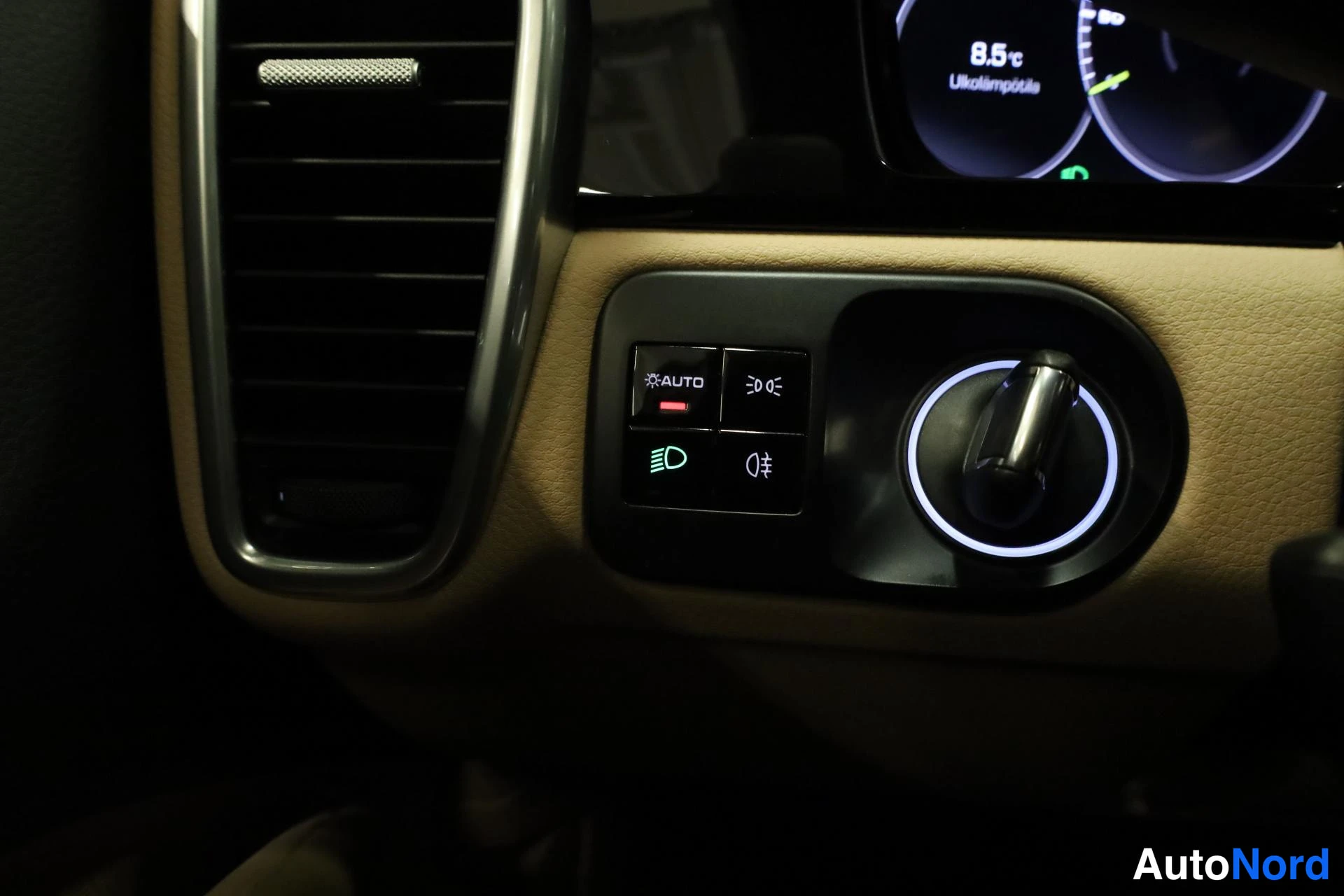 Beige Porsche Cayenne 2019, yksityiskohta, kuva 27