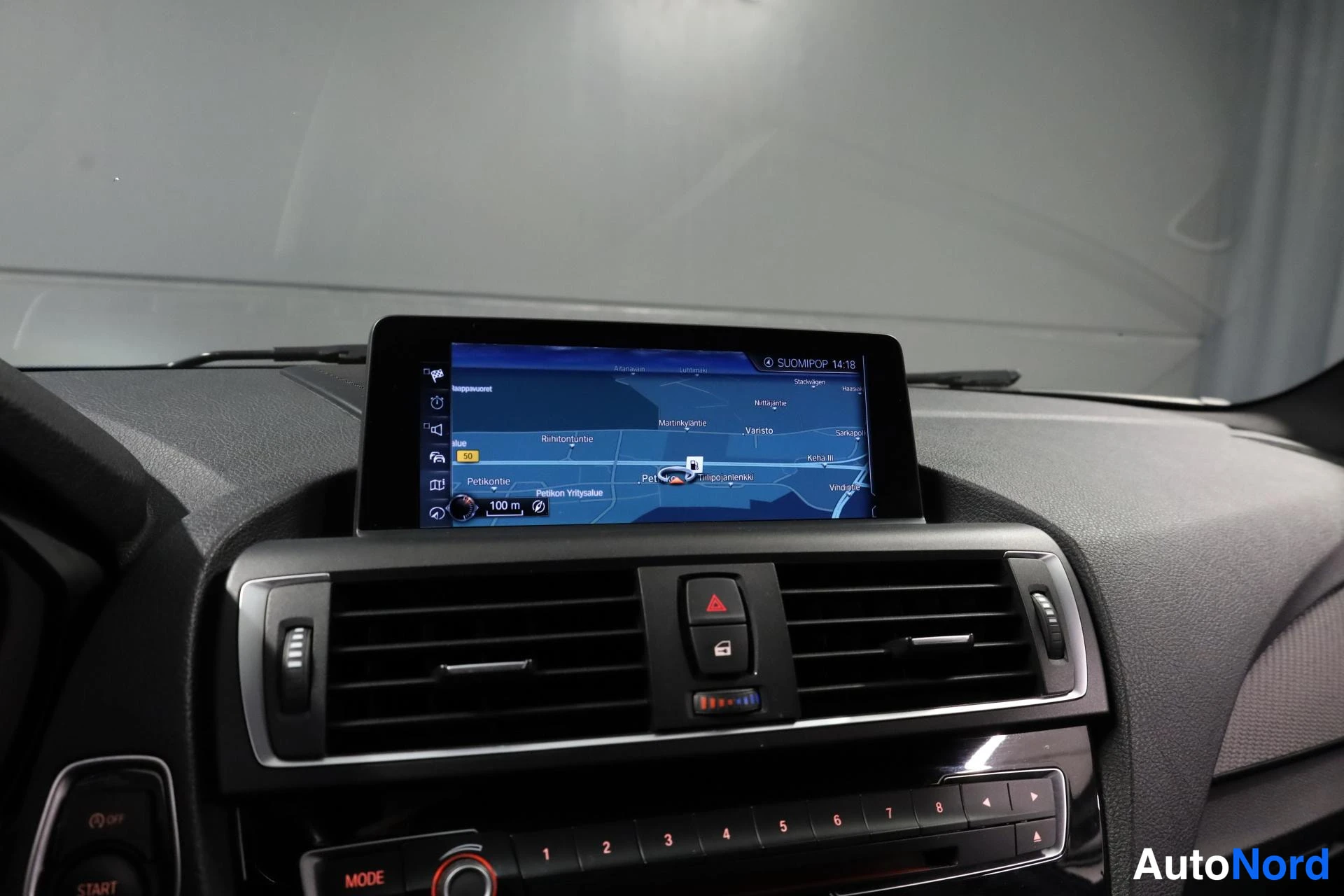 Sininen BMW M2 2017, yksityiskohta, kuva 22