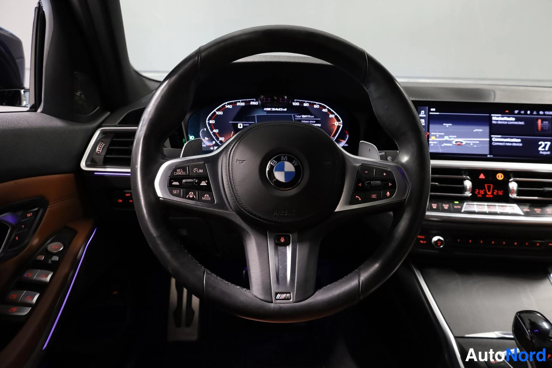 Sininen BMW M340d xDrive 2020, yksityiskohta, kuva 17