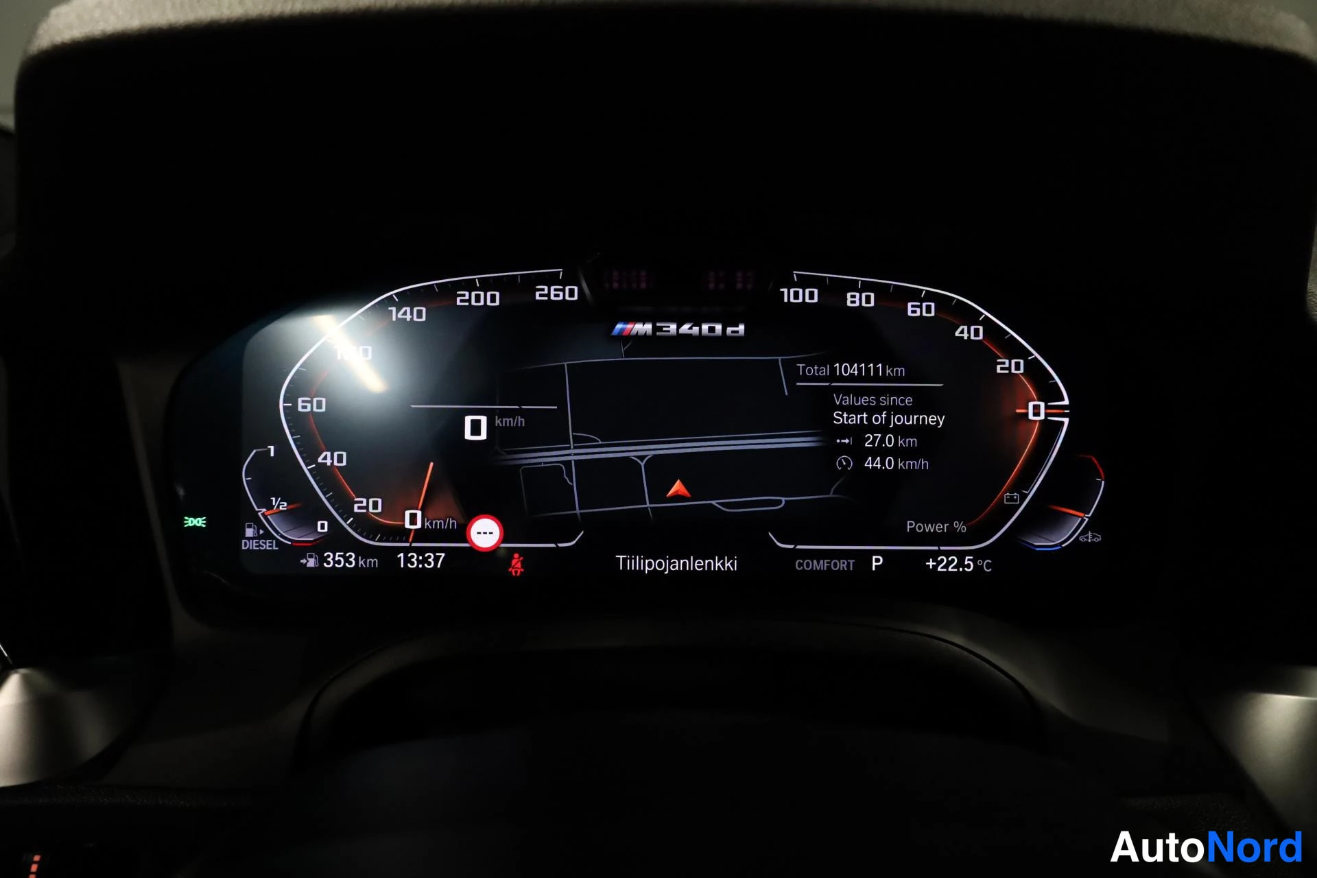 Sininen BMW M340d xDrive 2020, yksityiskohta, kuva 21