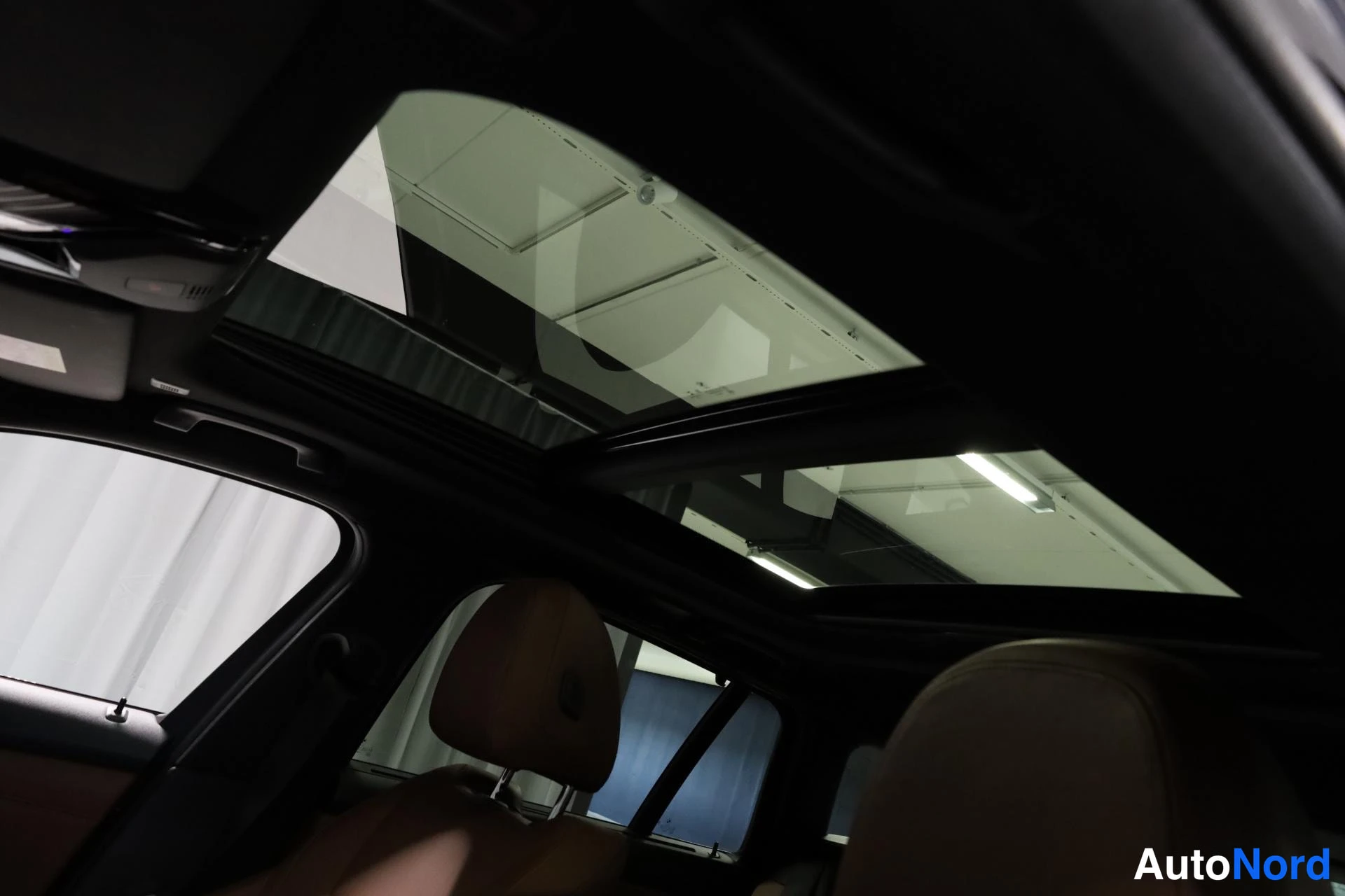 Sininen BMW M340d xDrive 2020, kuva 35