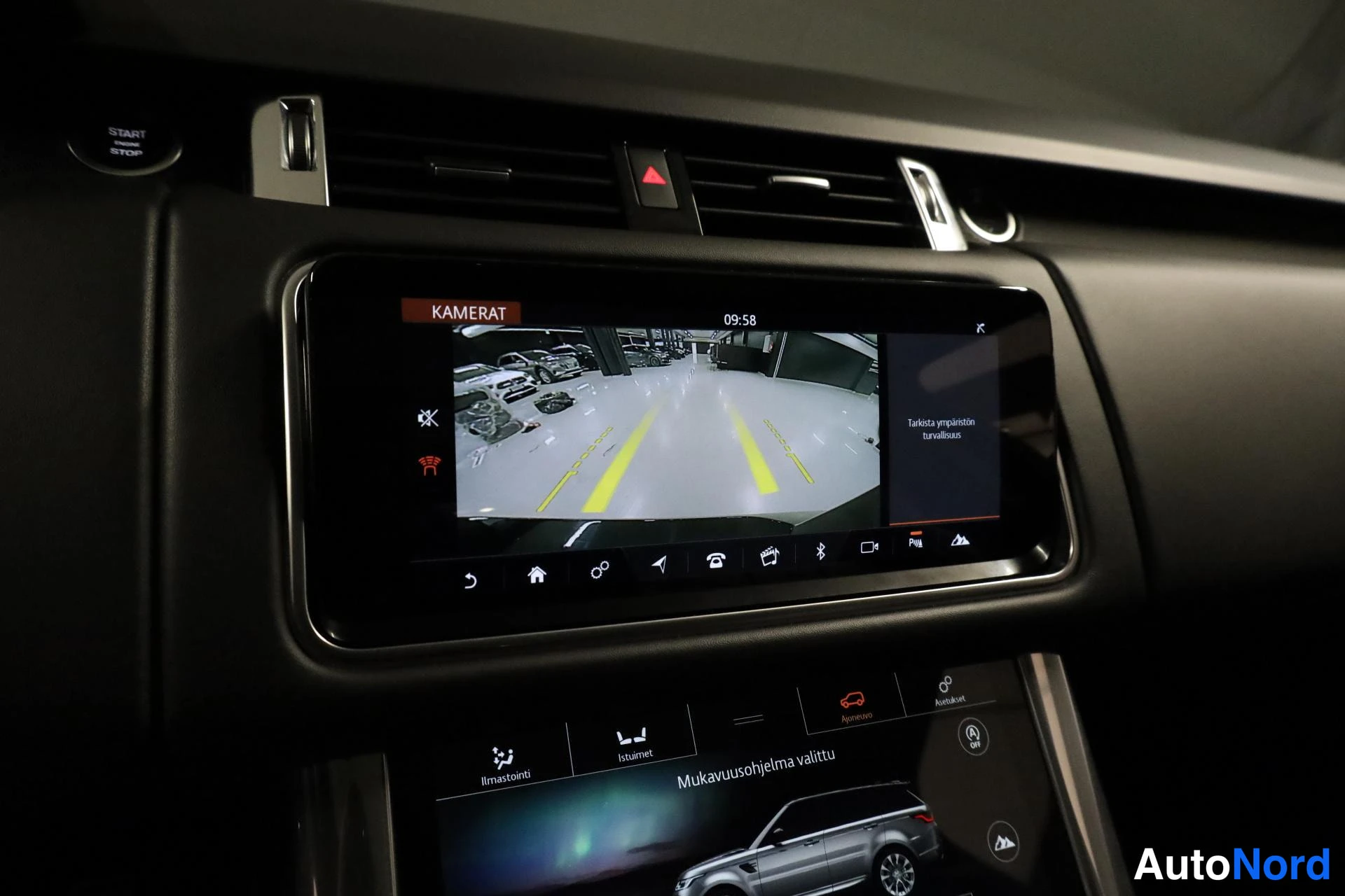 Musta Land Rover Range Rover Sport 2022, yksityiskohta, kuva 22