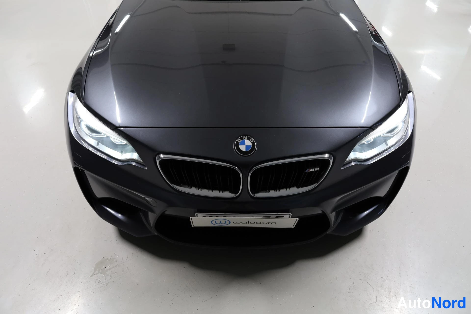Harmaa BMW M2 2017, edestä, kuva 5