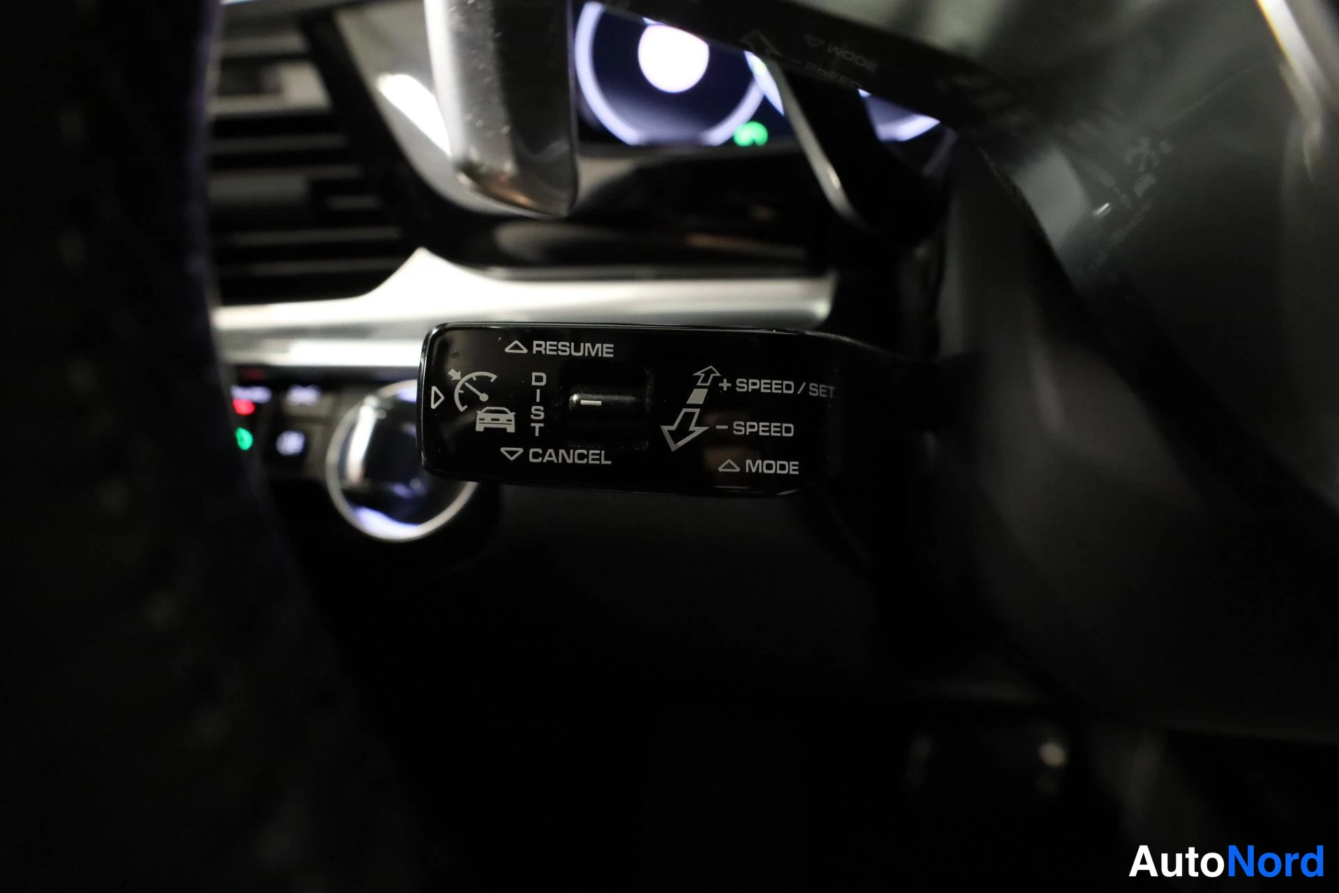Harmaa Porsche Panamera 2018, yksityiskohta, kuva 20