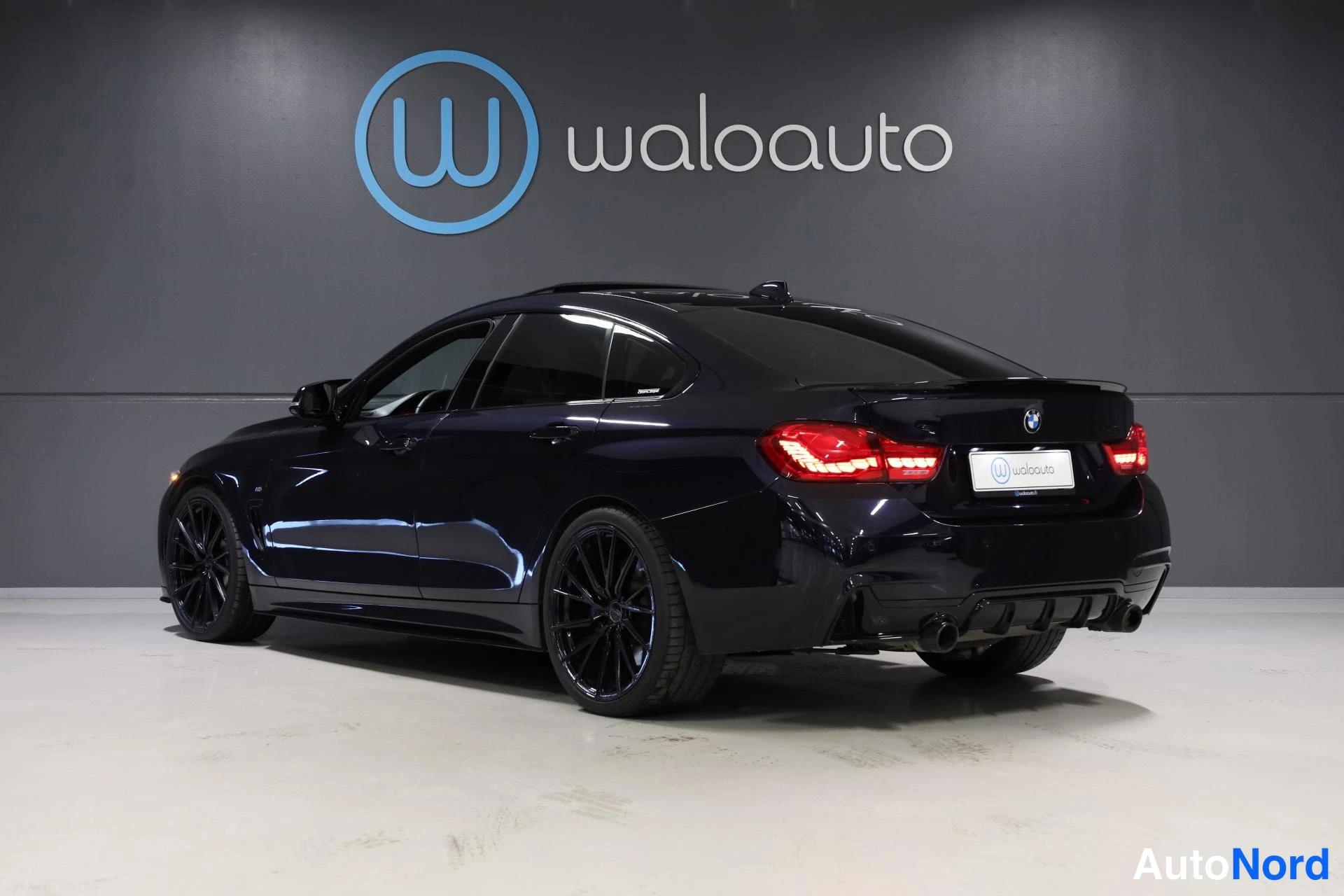 Musta BMW 440i xDrive 2016, takaviisto, kuva 6
