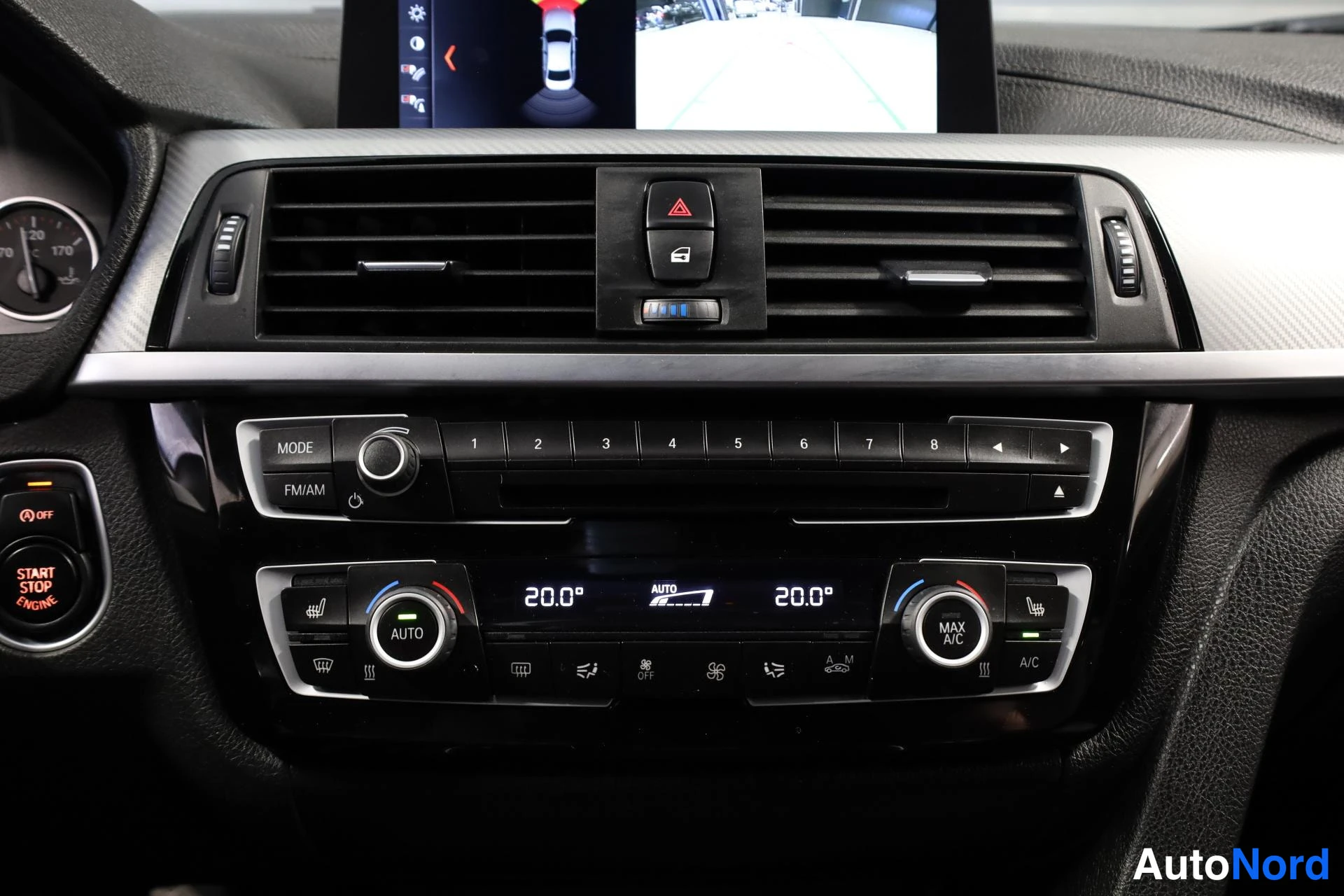 Sininen BMW 340i xDrive 2018, yksityiskohta, kuva 18