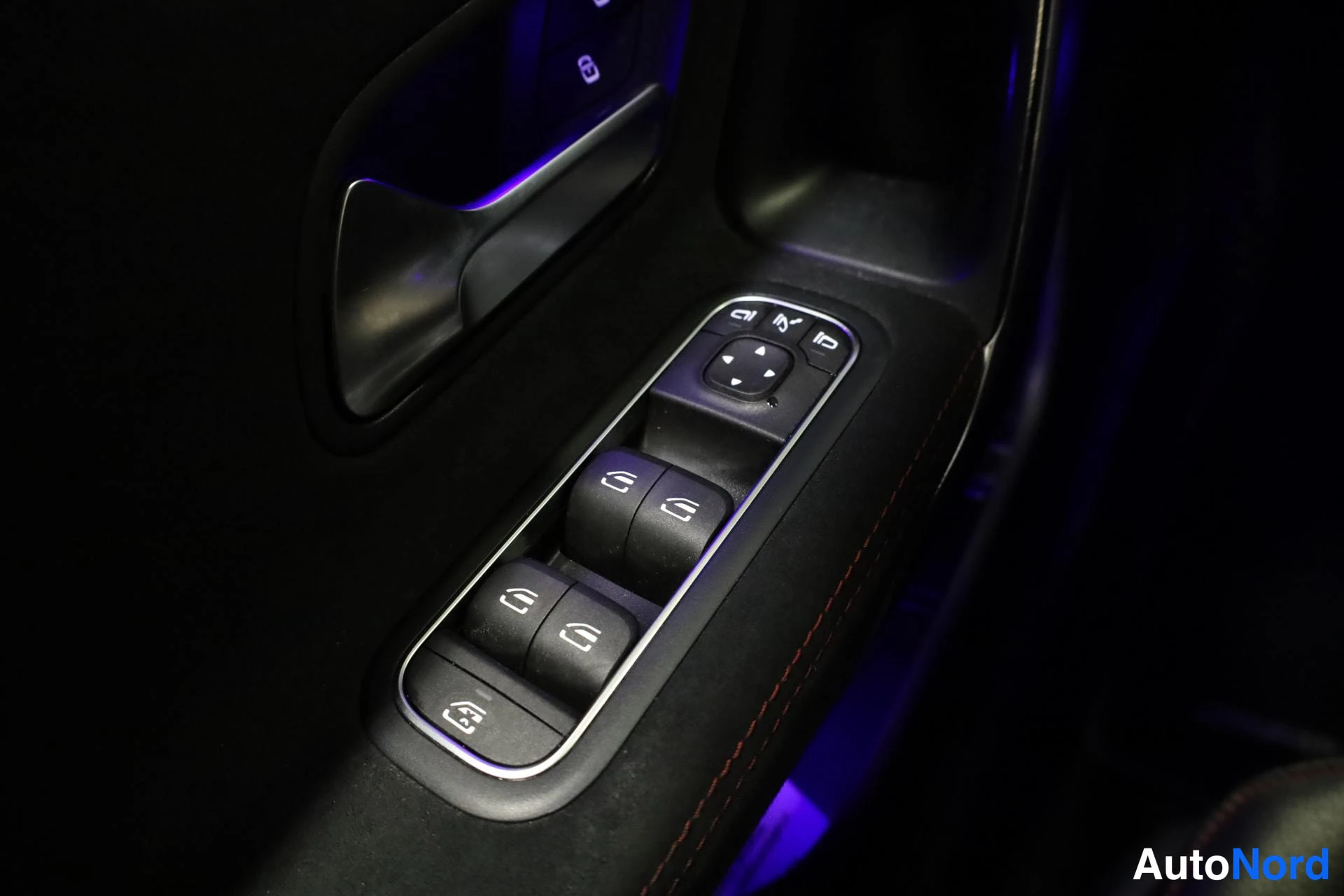 Musta Mercedes-Benz A 35 AMG 2020, yksityiskohta, kuva 29
