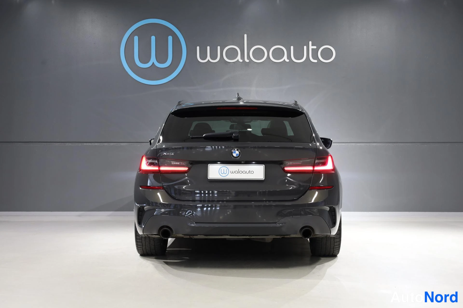 Harmaa BMW 330d xDrive 2020, takaa, kuva 8