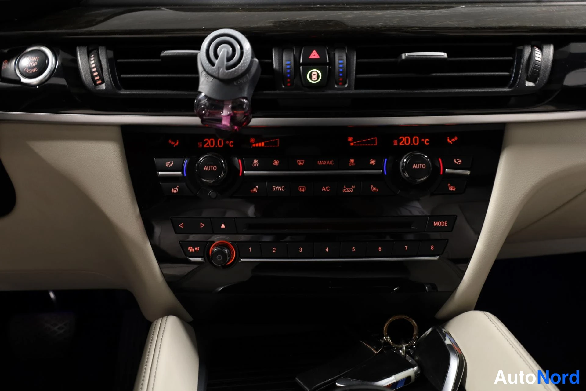 Harmaa BMW X6 2015, yksityiskohta, kuva 29