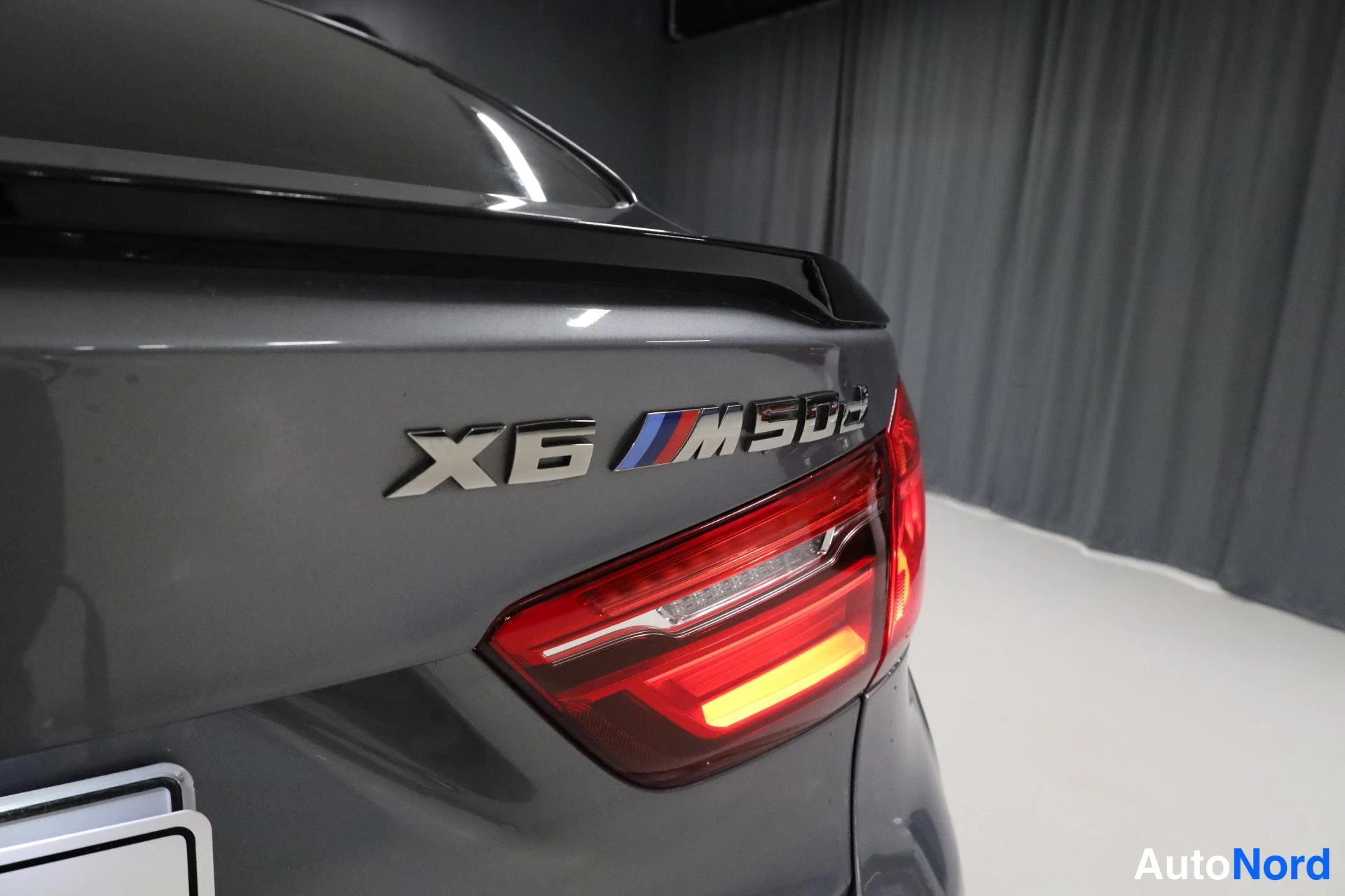 Harmaa BMW X6 2015, yksityiskohta, kuva 20