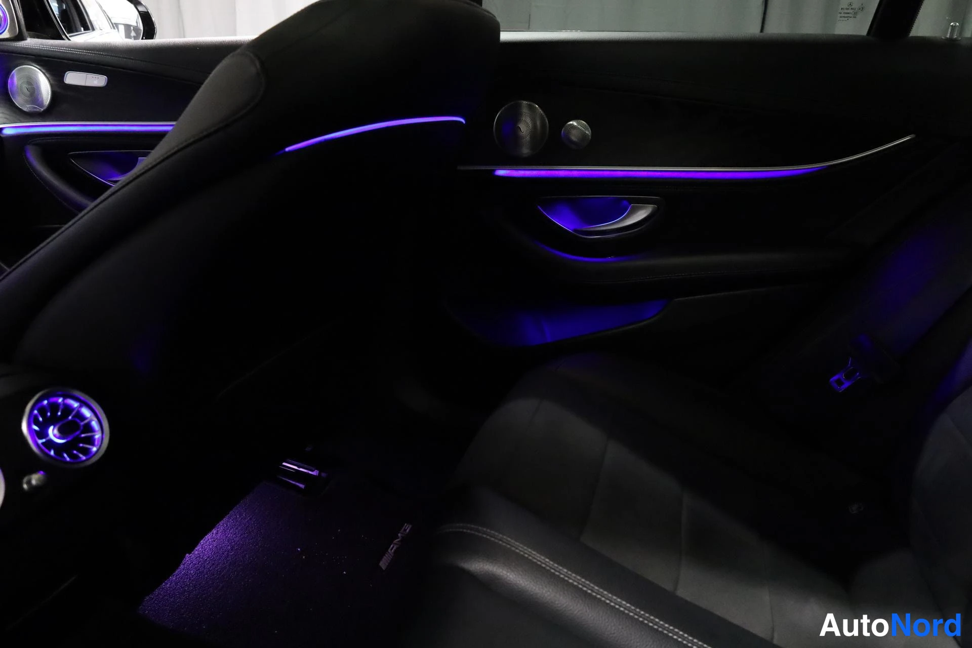 Harmaa Mercedes-Benz E 2016, yksityiskohta, kuva 21