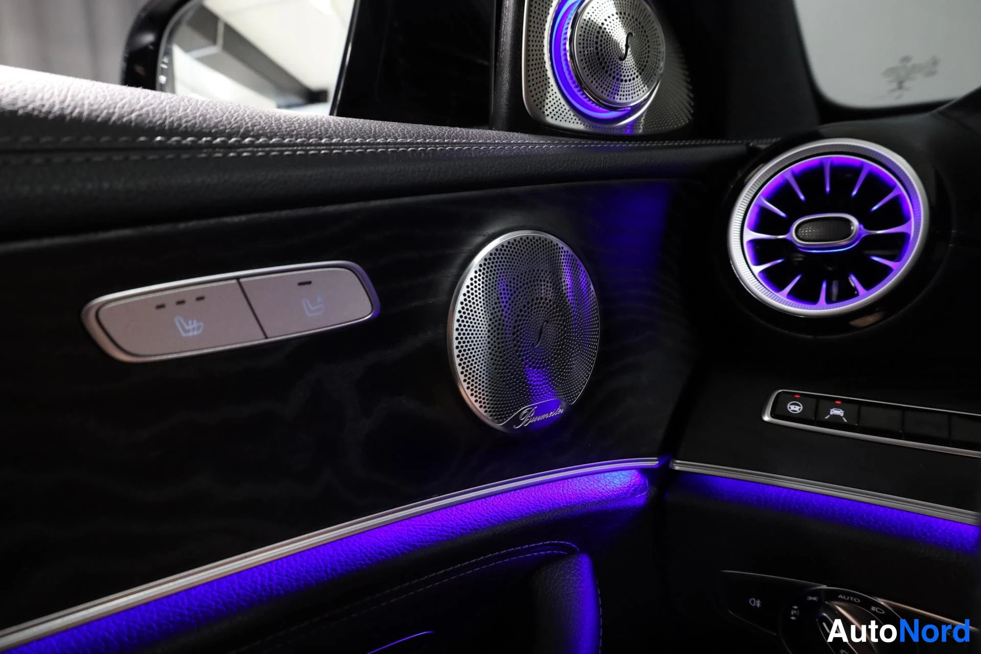 Harmaa Mercedes-Benz E 2016, yksityiskohta, kuva 30