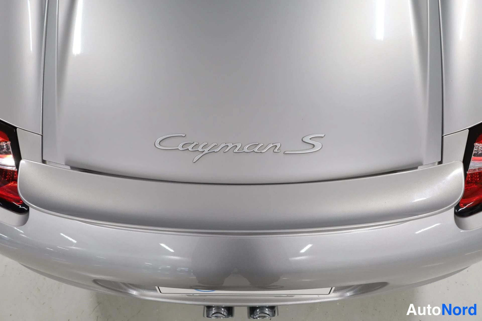 Harmaa Porsche Cayman 2007, yksityiskohta, kuva 15