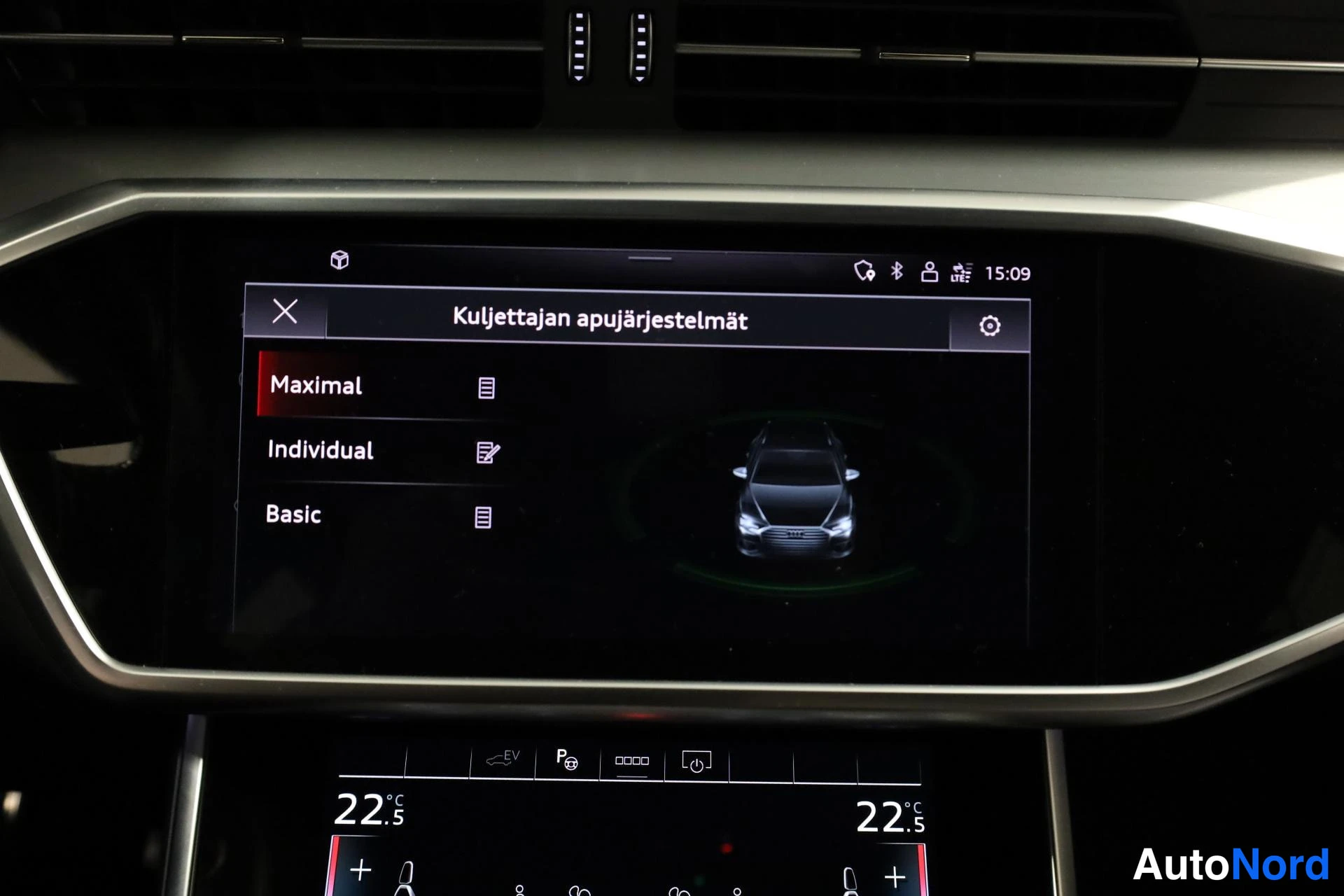 Musta Audi A6 2020, yksityiskohta, kuva 24