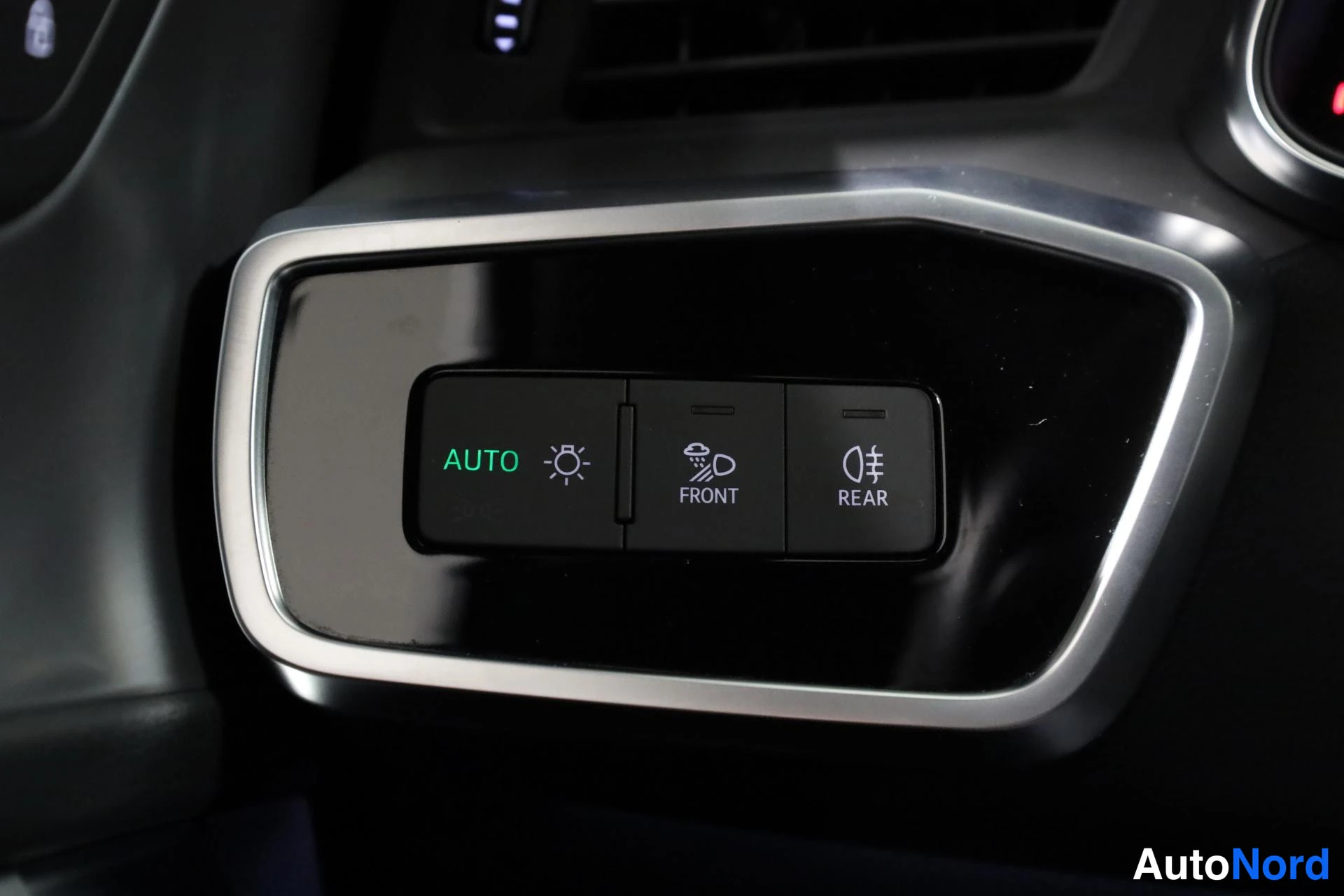 Musta Audi A6 2020, yksityiskohta, kuva 30