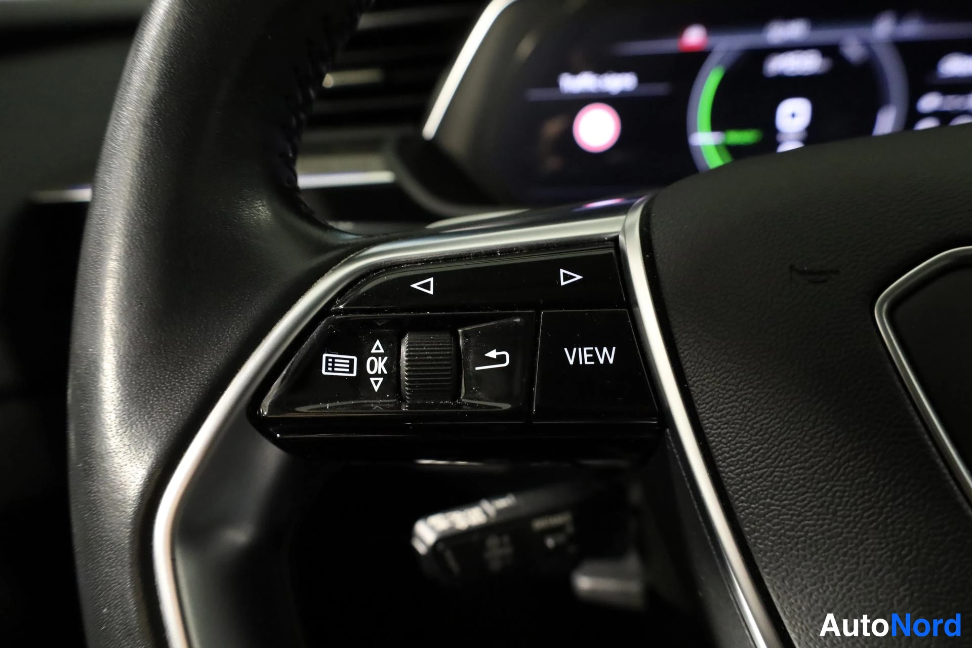 Harmaa Audi e-tron 2021, yksityiskohta, kuva 20