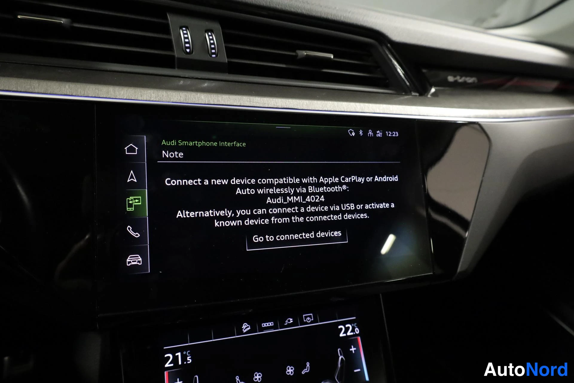 Harmaa Audi e-tron 2021, kuva 37