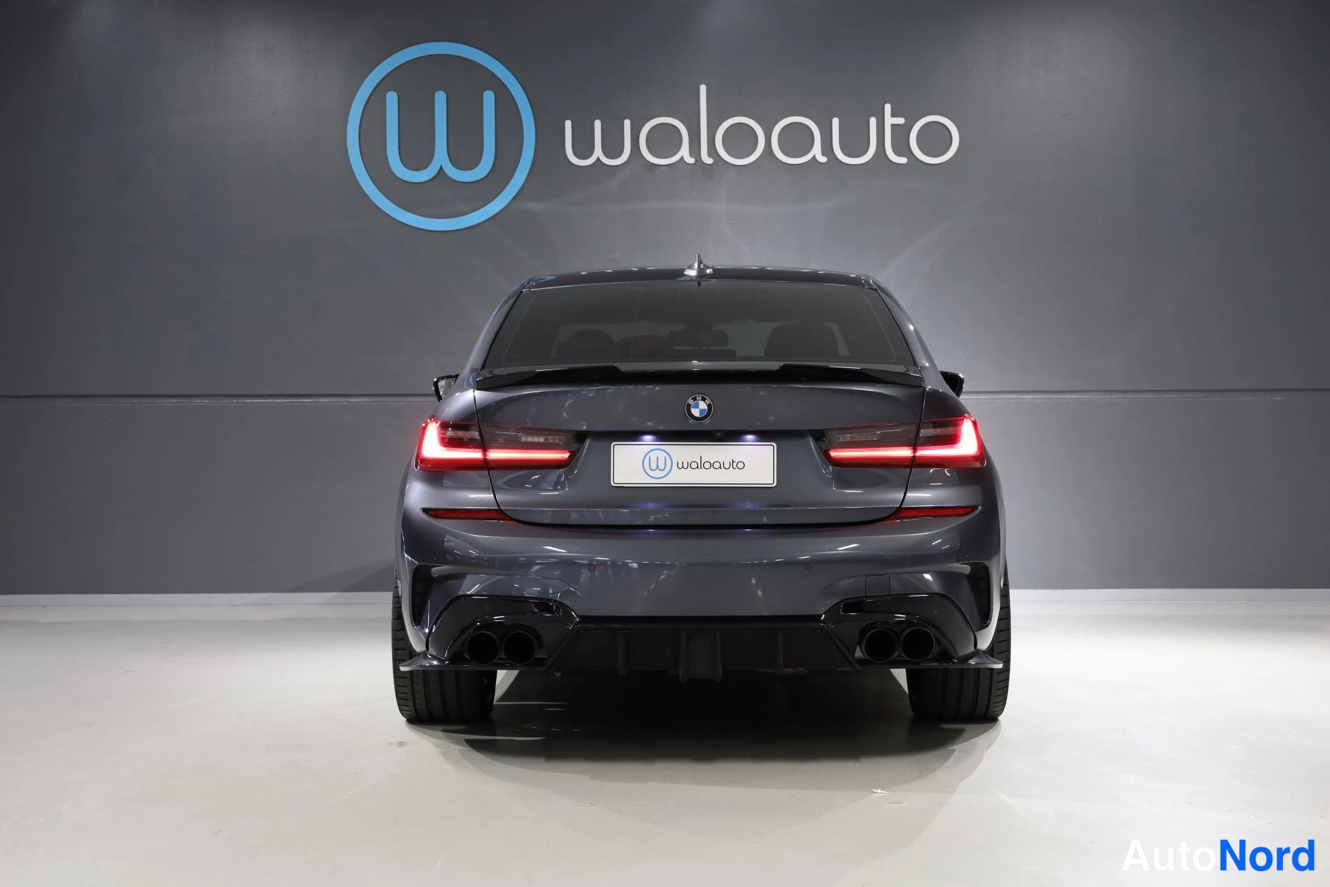 Harmaa BMW 330e xDrive 2020, takaa, kuva 10