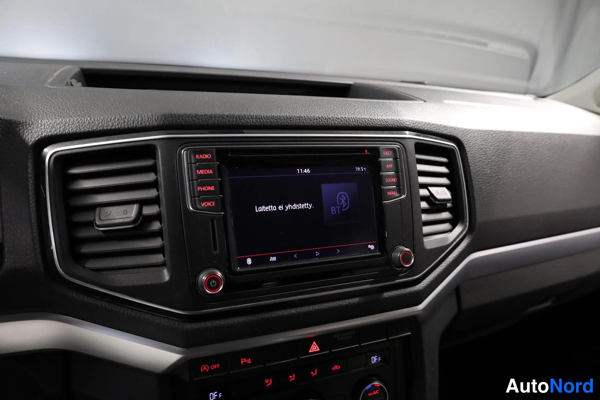 Musta Volkswagen Amarok 2019, yksityiskohta, kuva 22