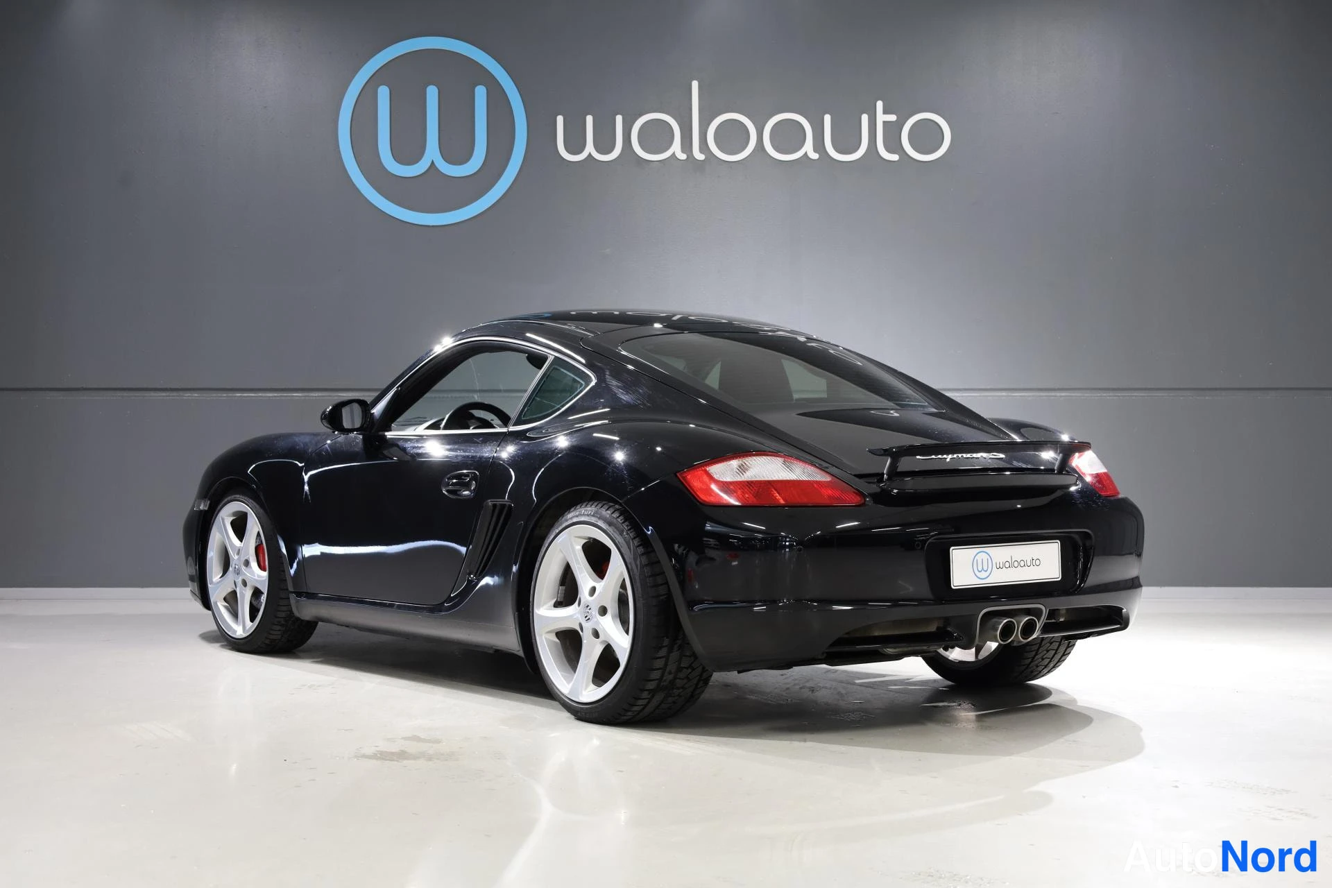 Musta Porsche Cayman 2006, takaviisto, kuva 7