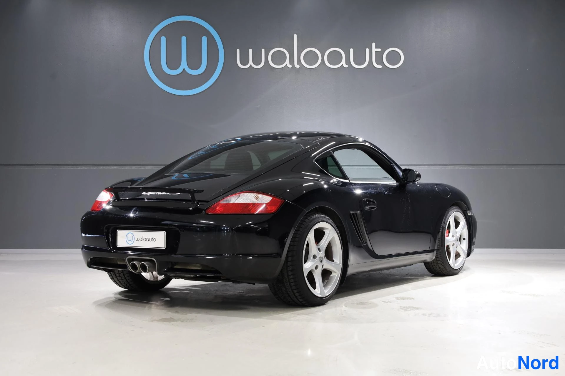 Musta Porsche Cayman 2006, takaviisto, kuva 6