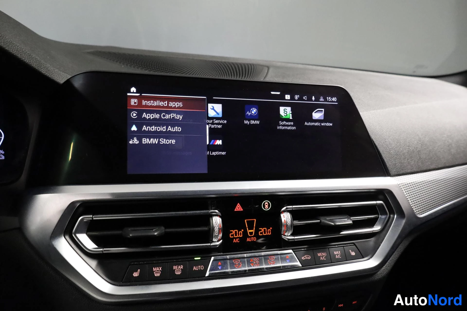 Sininen BMW 330e 2021, yksityiskohta, kuva 22