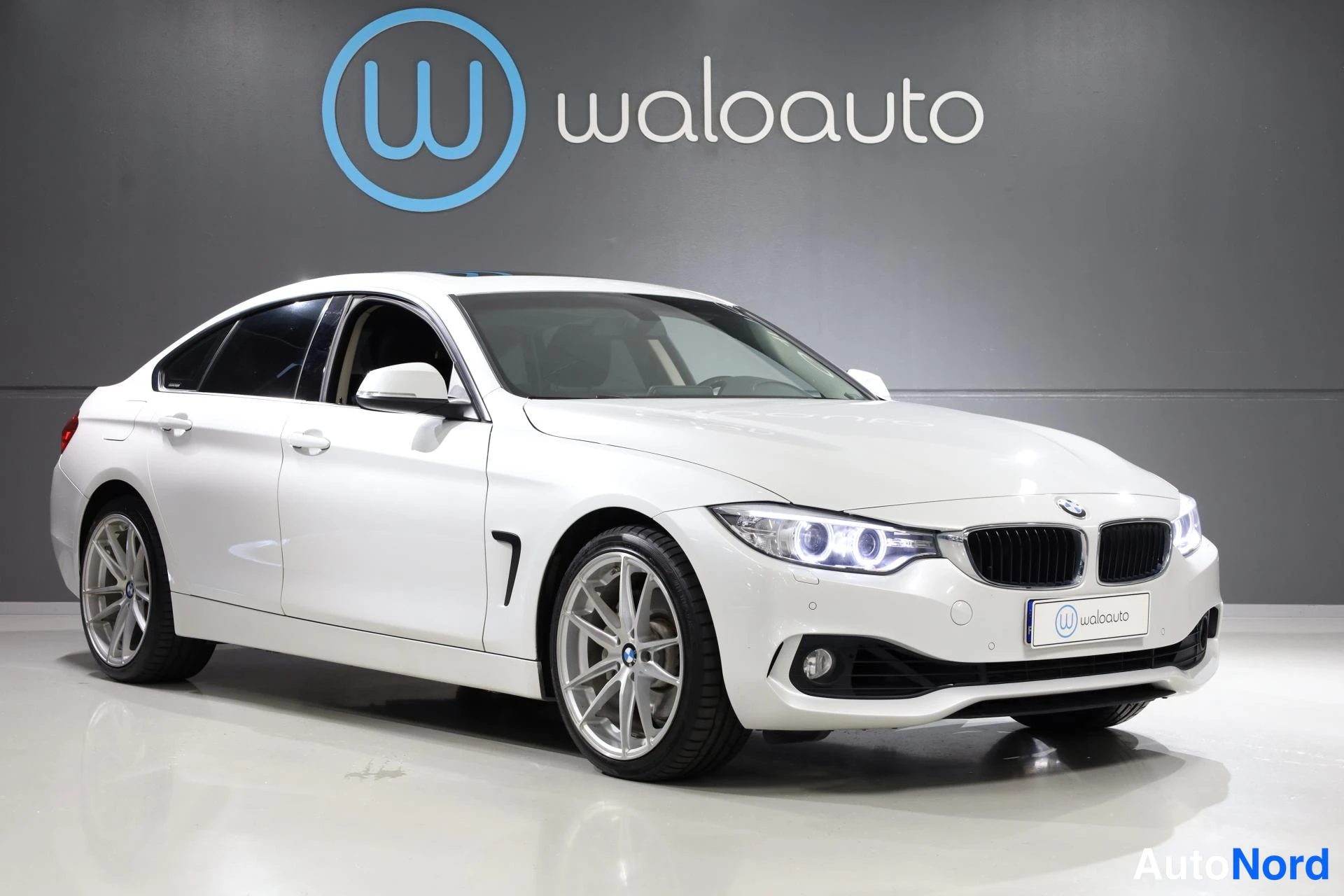 Valkoinen BMW 435d xDrive 2016, etuviisto, keula oikealle, kuva 2