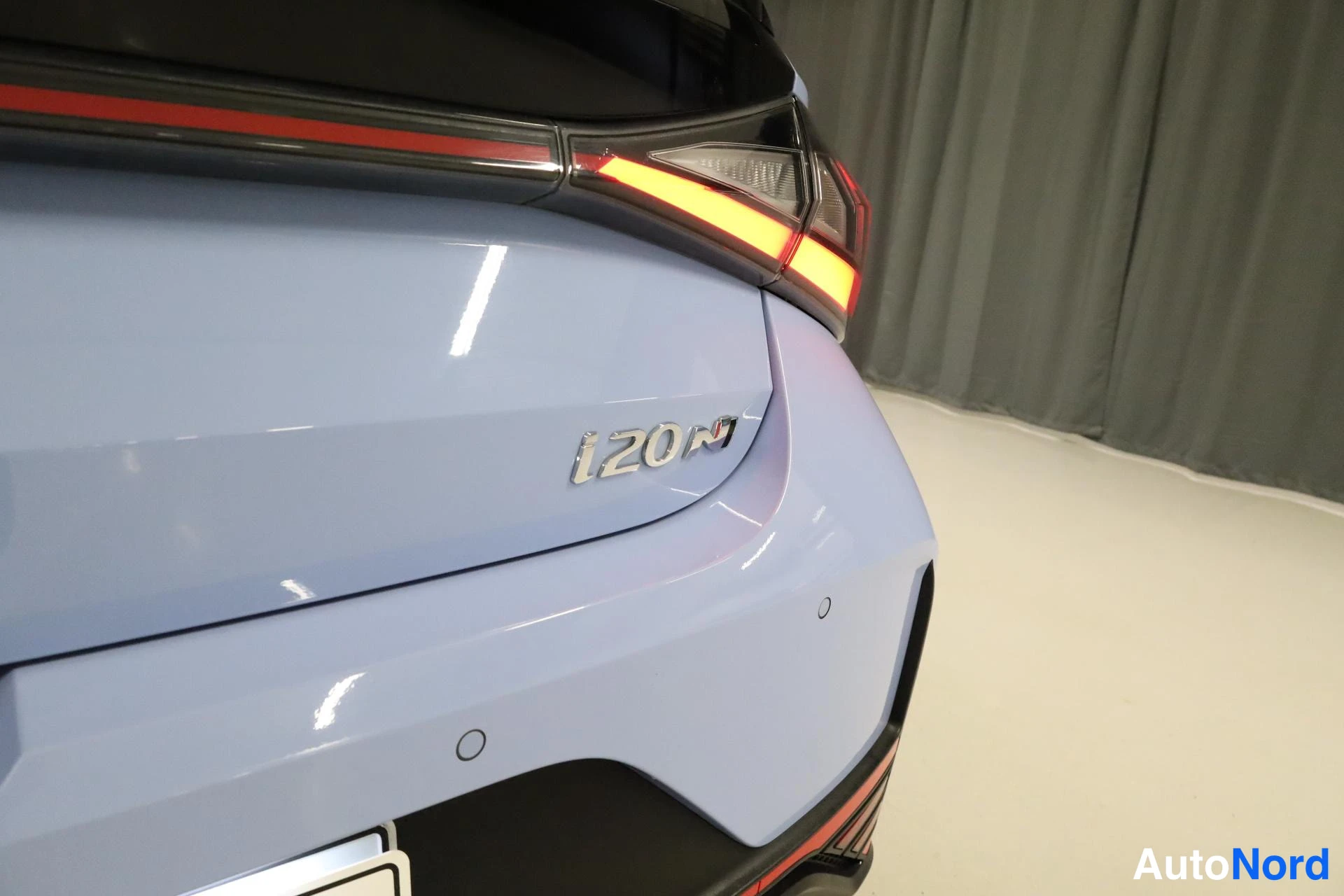 Sininen Hyundai i20 N 2021, yksityiskohta, kuva 19