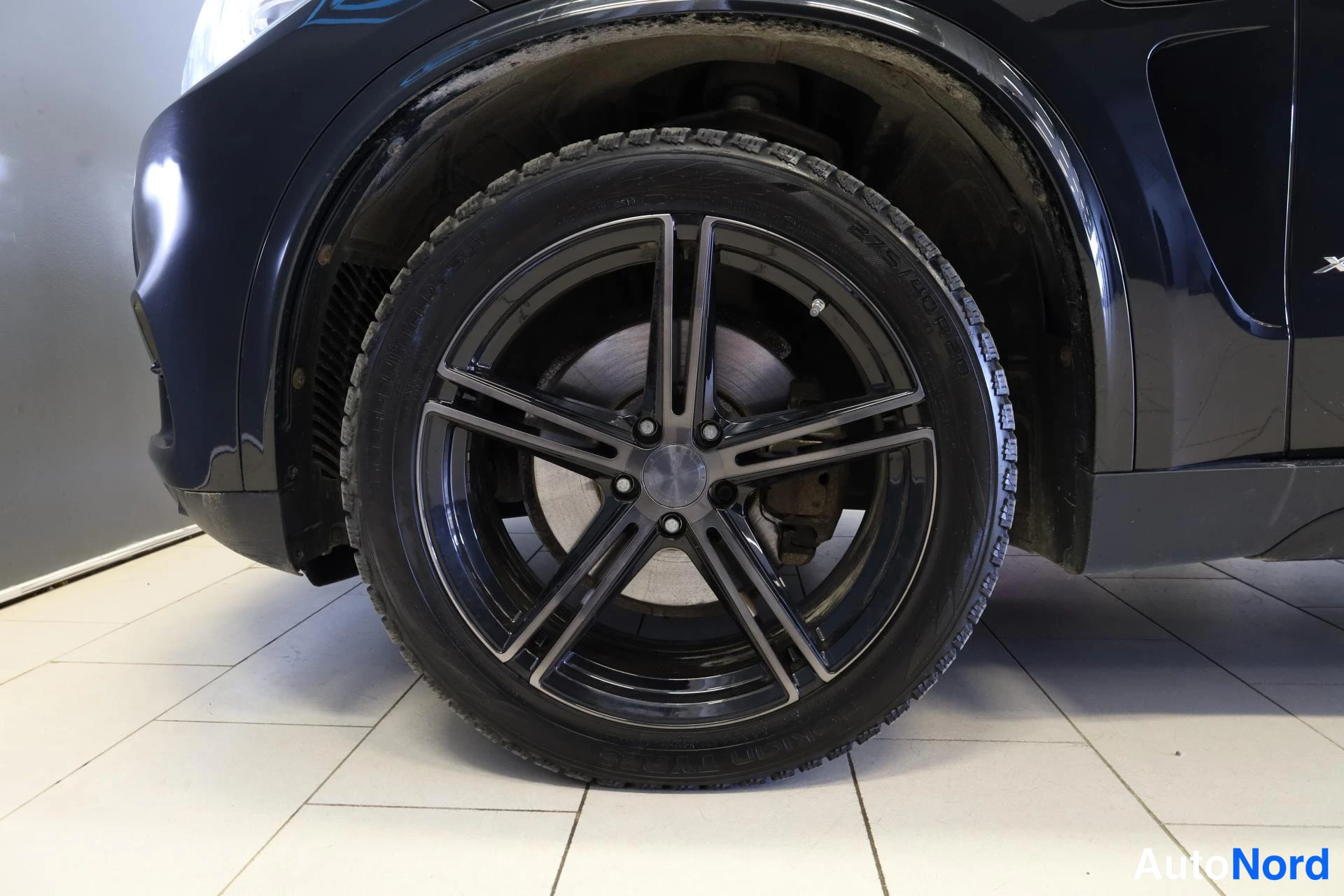 Musta BMW X5 2016, yksityiskohta, kuva 25
