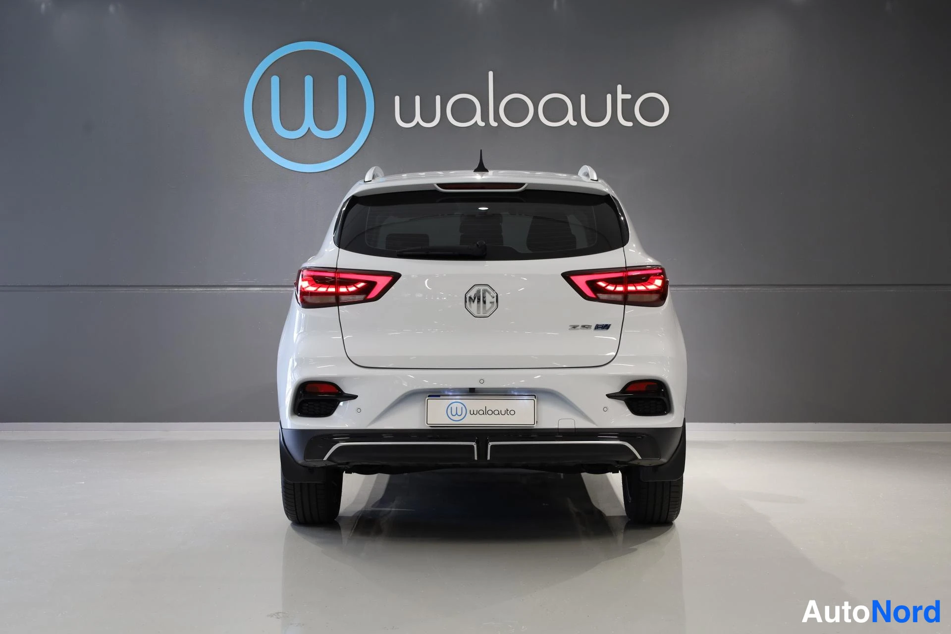 Valkoinen MG ZS 2023, takaa, kuva 8