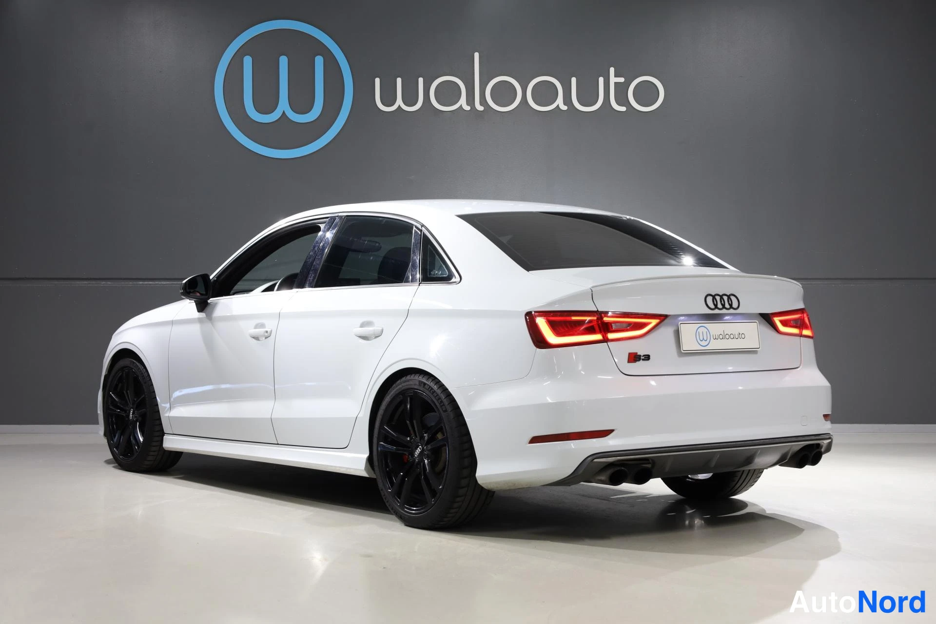 Valkoinen Audi S3 2014, takaviisto, kuva 7