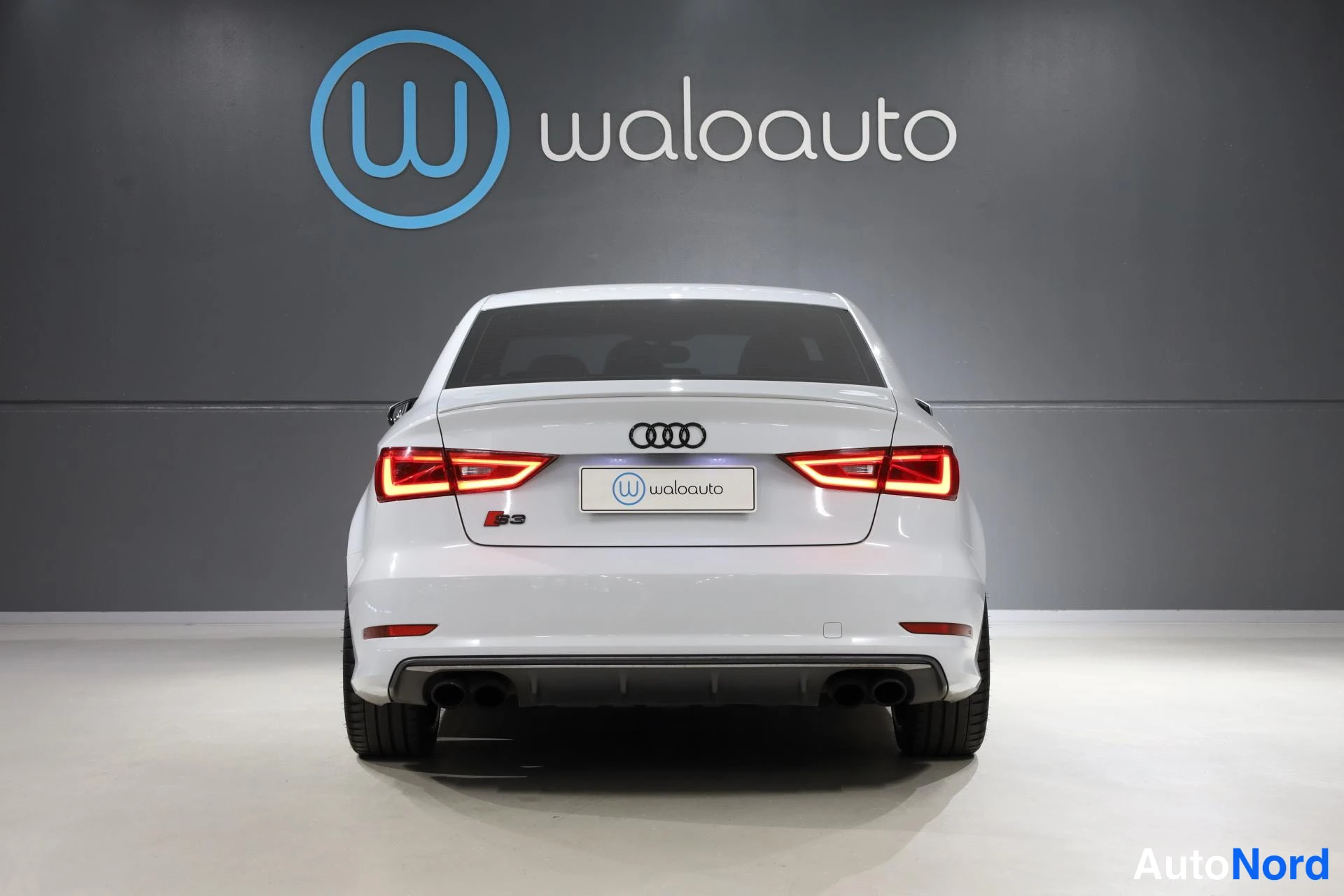 Valkoinen Audi S3 2014, takaa, kuva 9