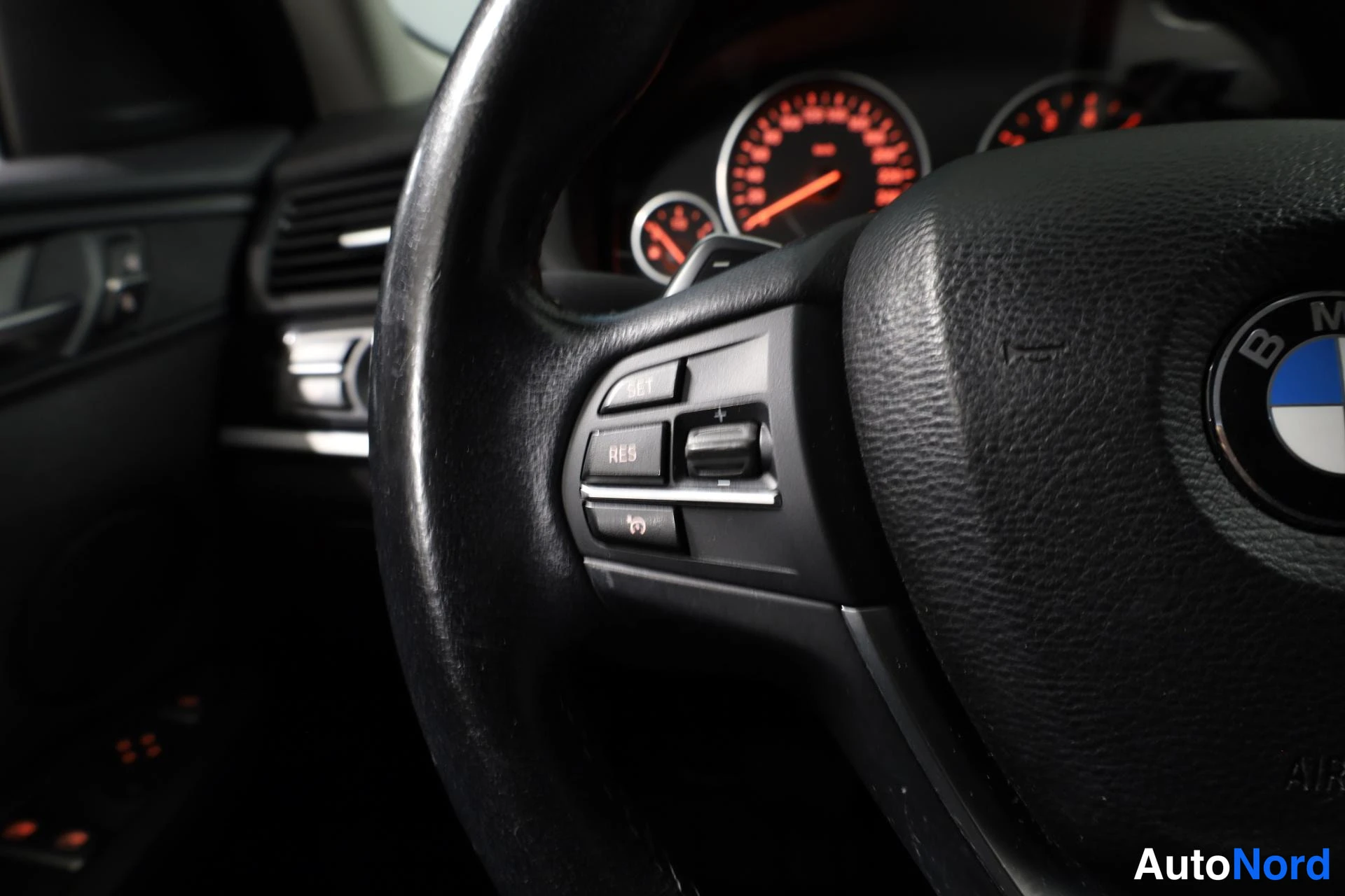 Hopea BMW X4 2015, yksityiskohta, kuva 16