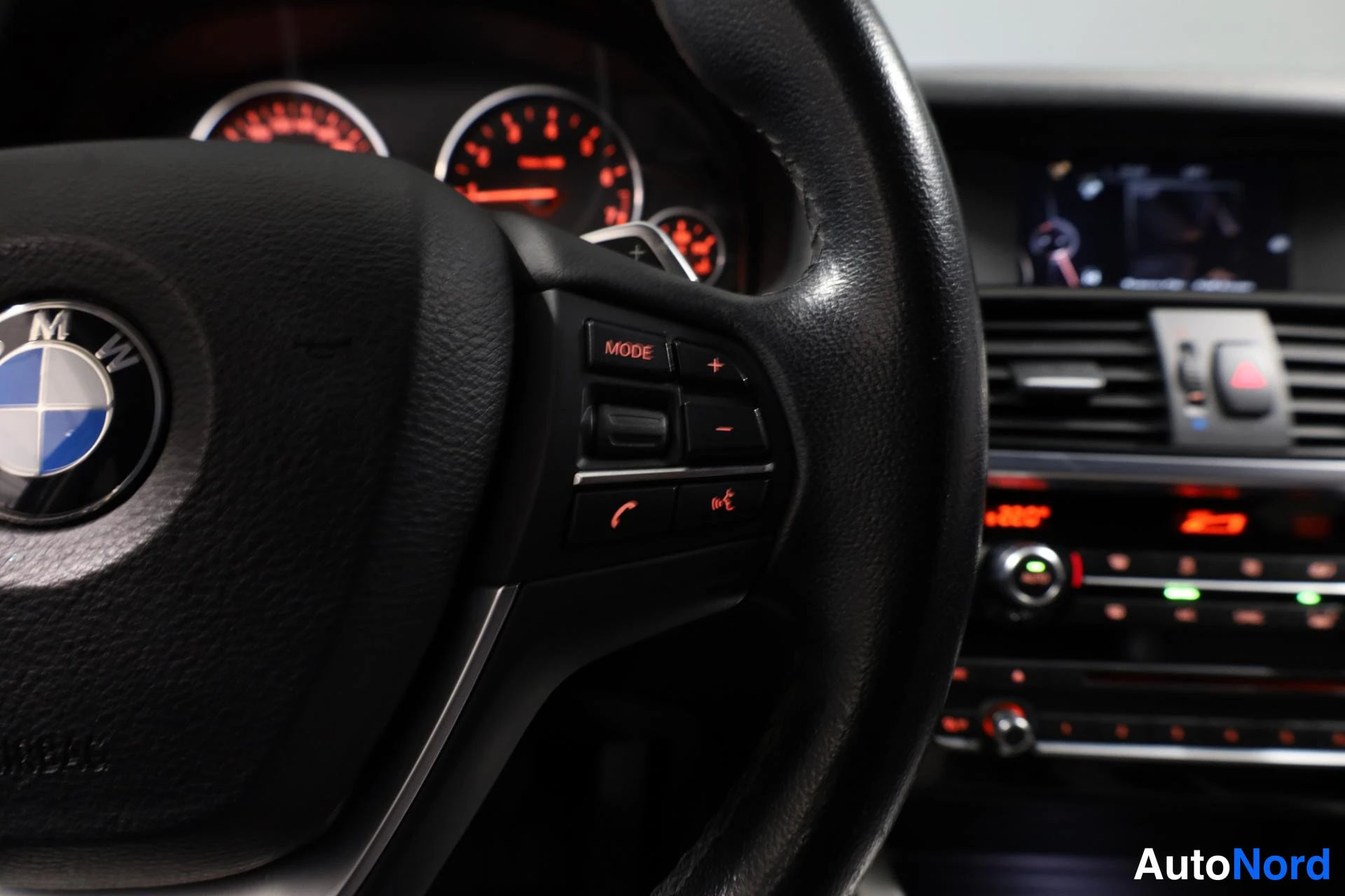 Hopea BMW X4 2015, yksityiskohta, kuva 17
