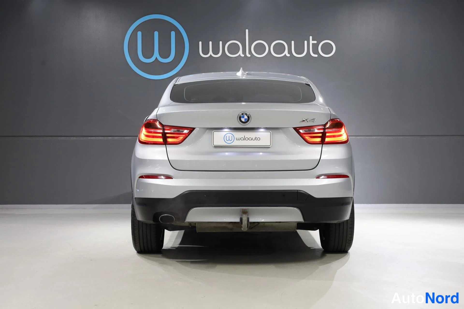 Hopea BMW X4 2015, takaa, kuva 8