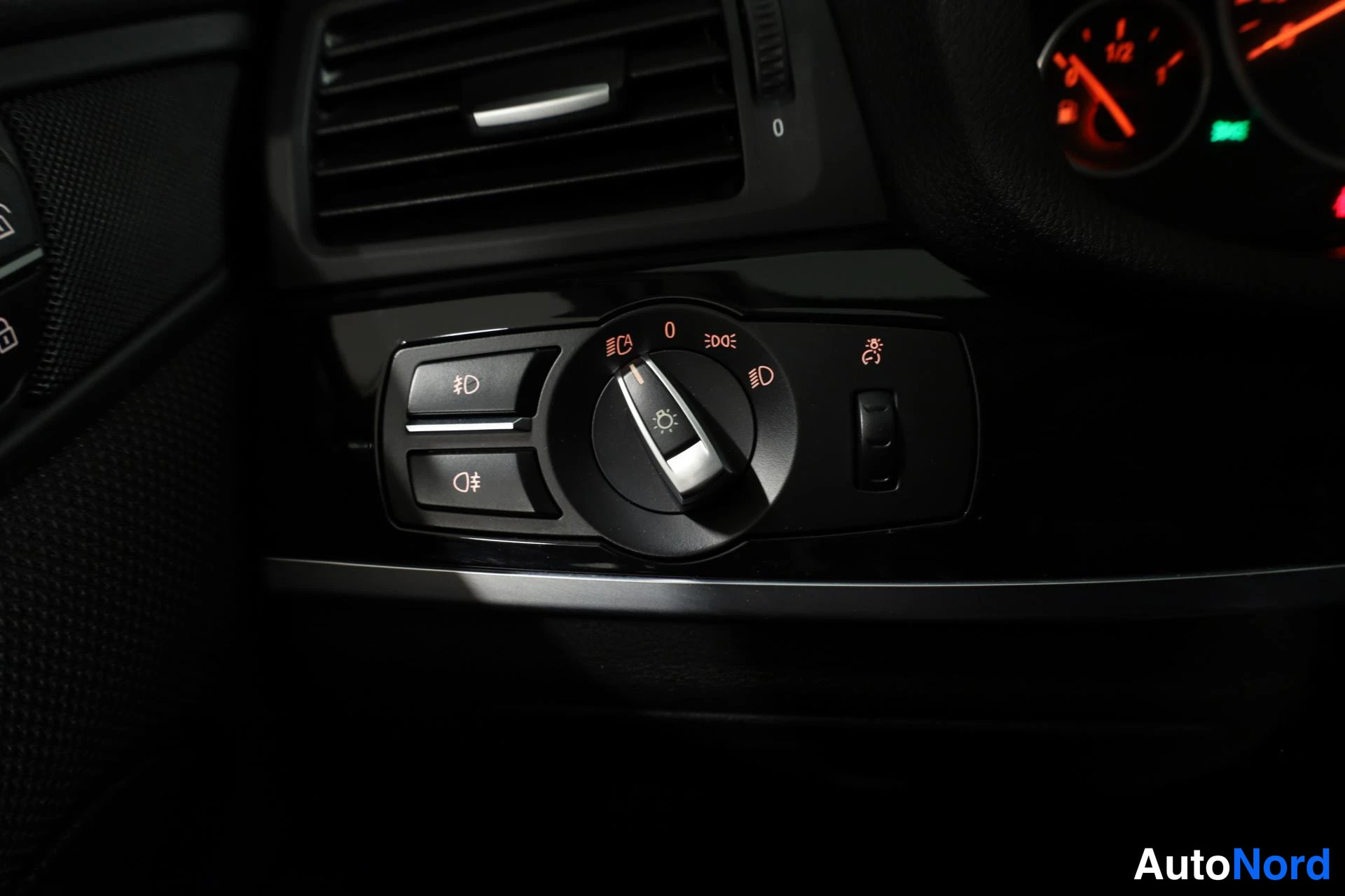 Hopea BMW X4 2015, yksityiskohta, kuva 25