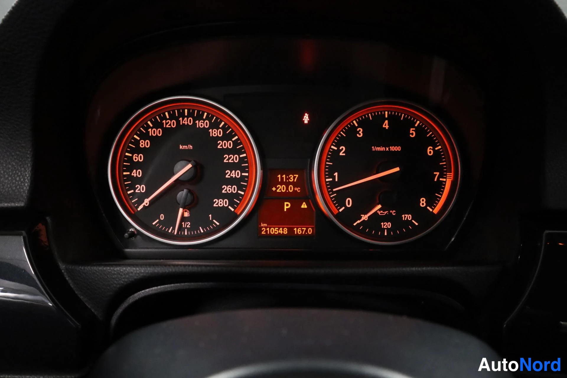 Harmaa BMW 335i 2007, yksityiskohta, kuva 21