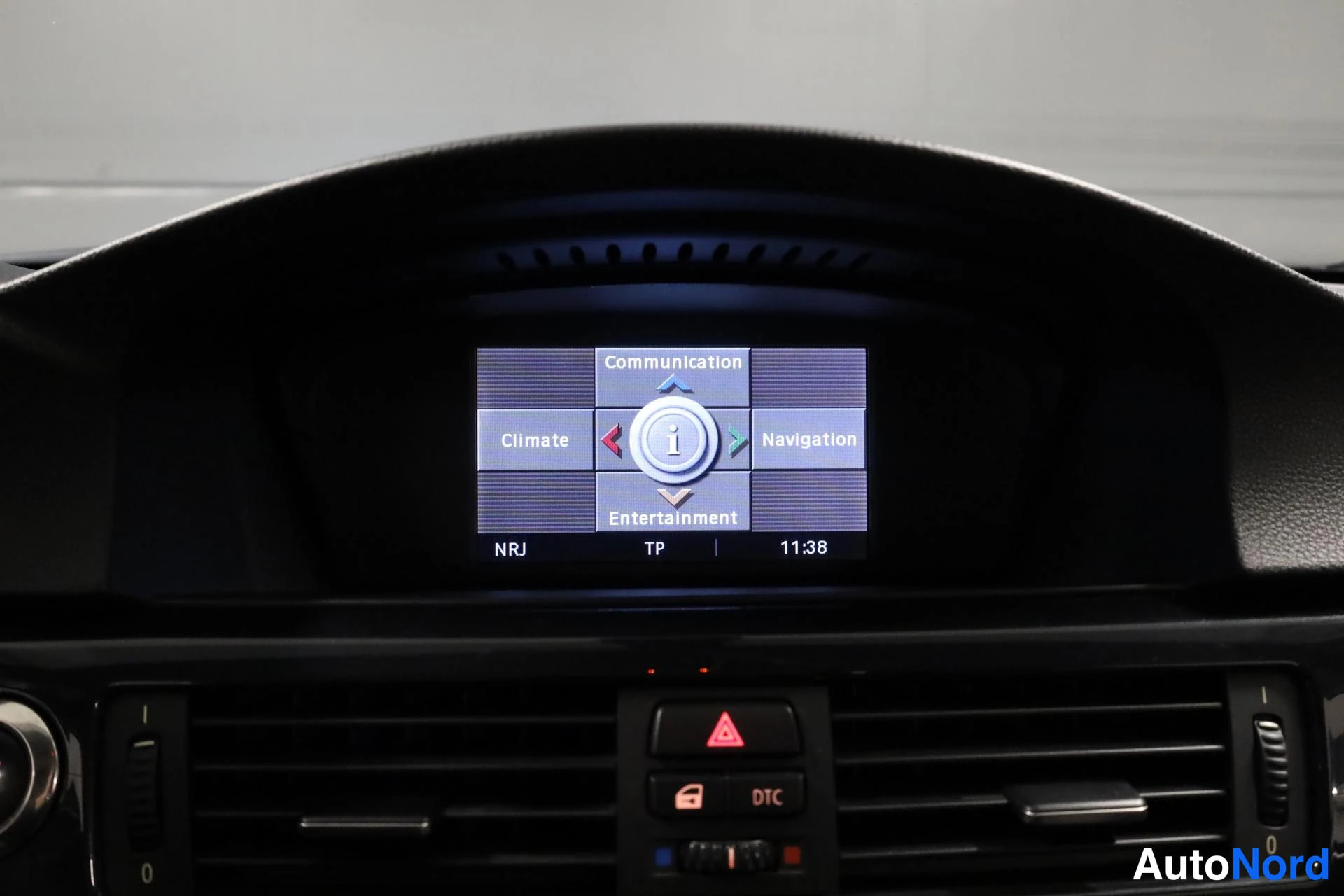 Harmaa BMW 335i 2007, yksityiskohta, kuva 22