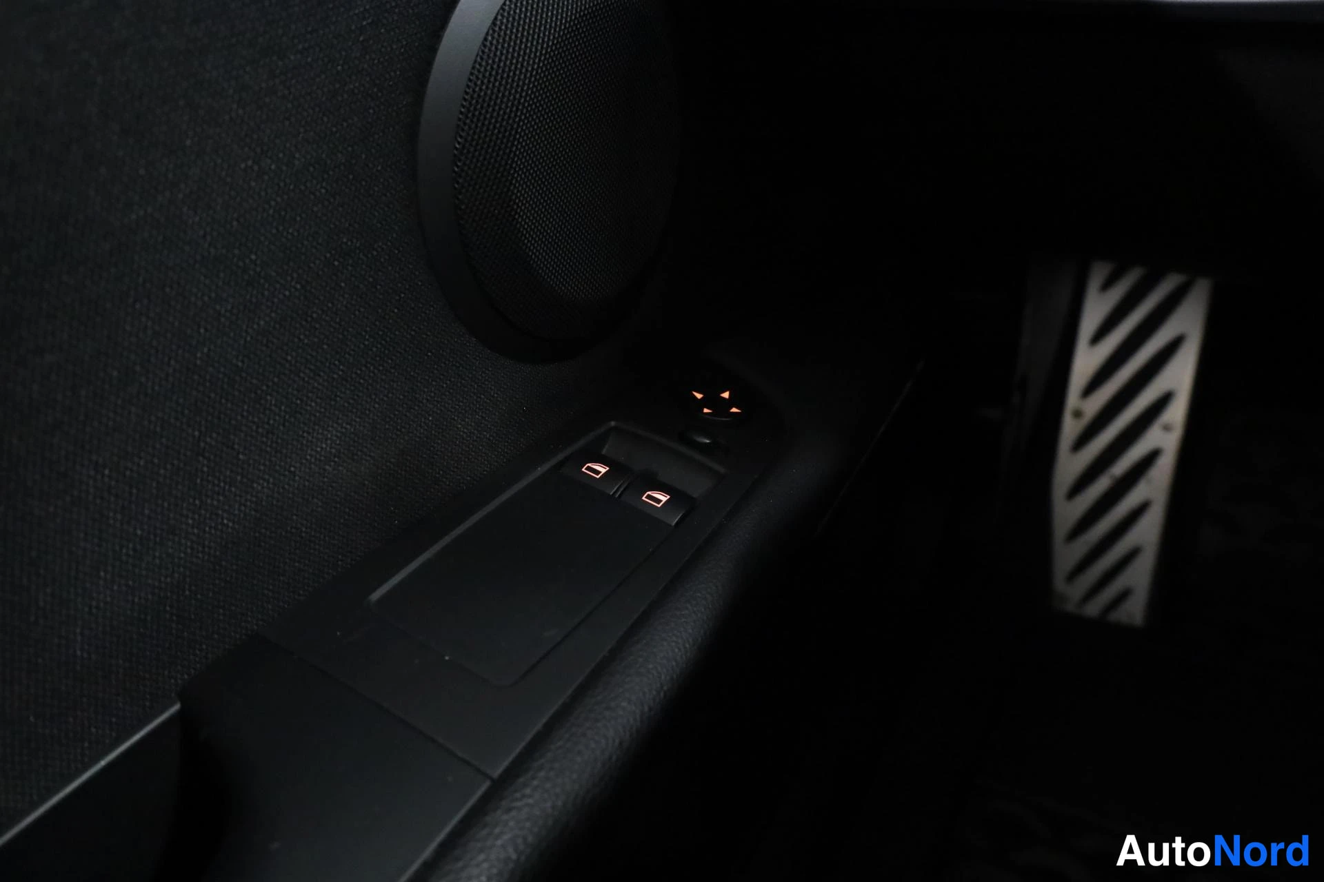 Harmaa BMW 335i 2007, yksityiskohta, kuva 27