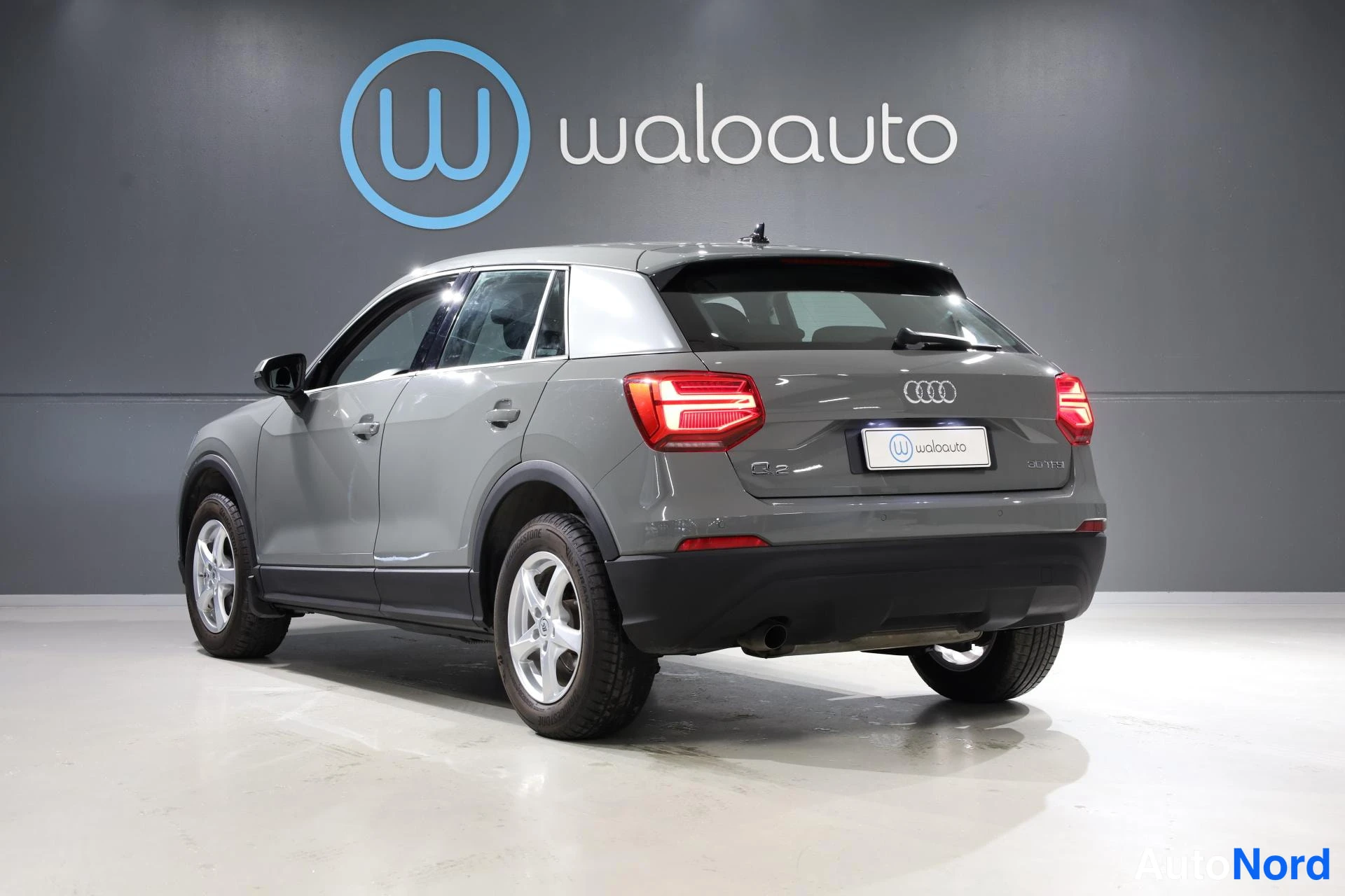 Harmaa Audi Q2 2019, takaviisto, kuva 6