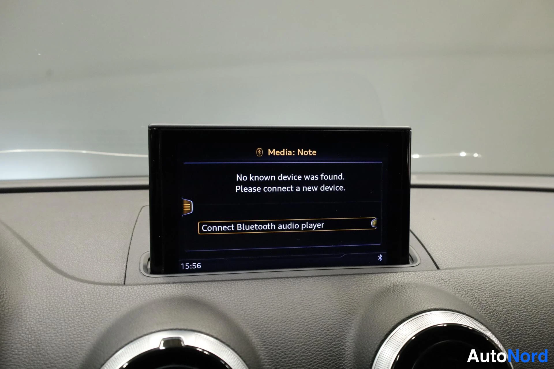 Sininen Audi A3 2017, yksityiskohta, kuva 17