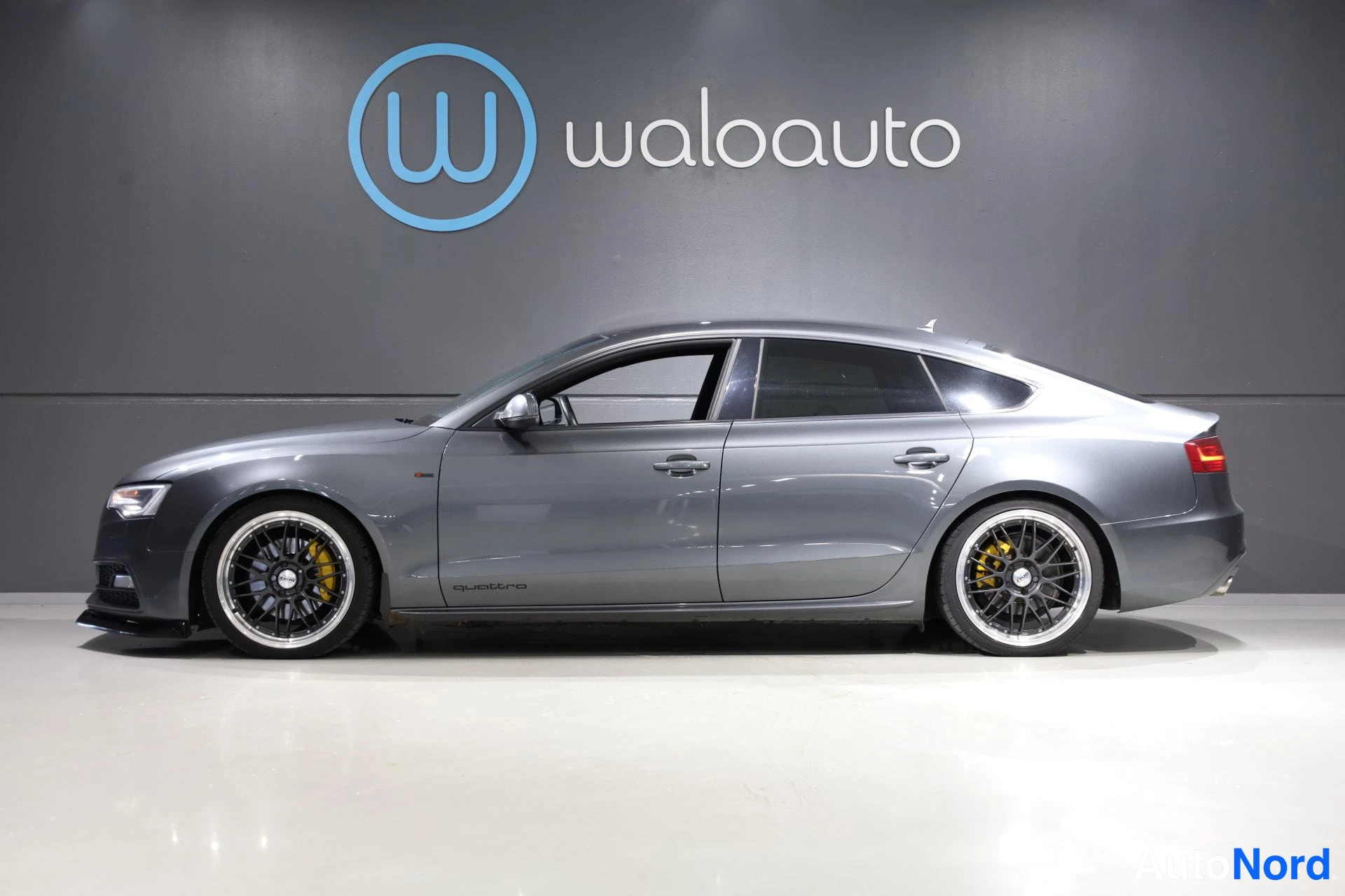 Harmaa Audi A5 2012, etuviisto, keula vasemmalle, kuva 2