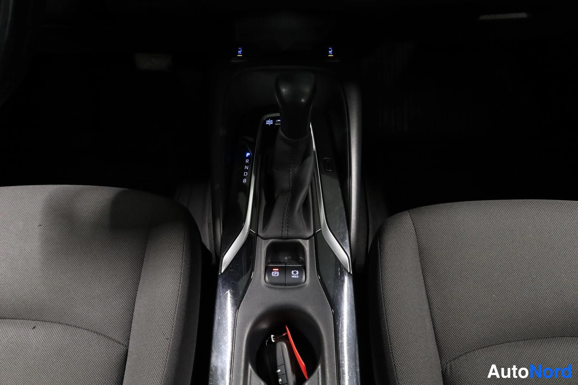 Hopea Toyota Corolla 2019, yksityiskohta, kuva 25