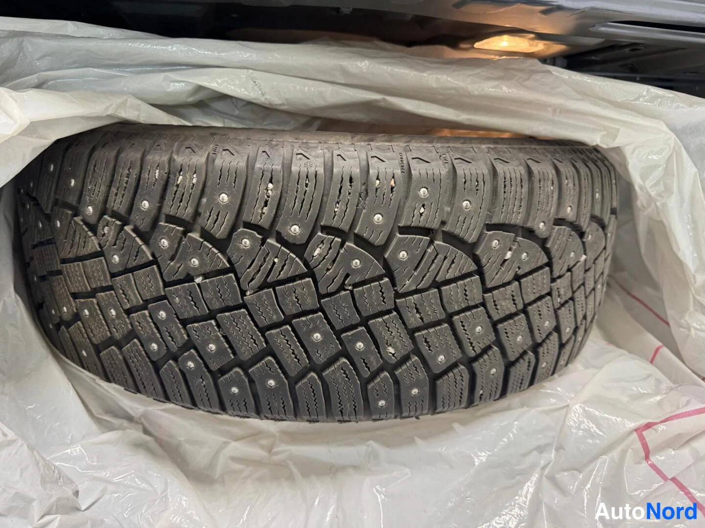 Hopea Toyota Corolla 2019, yksityiskohta, kuva 24