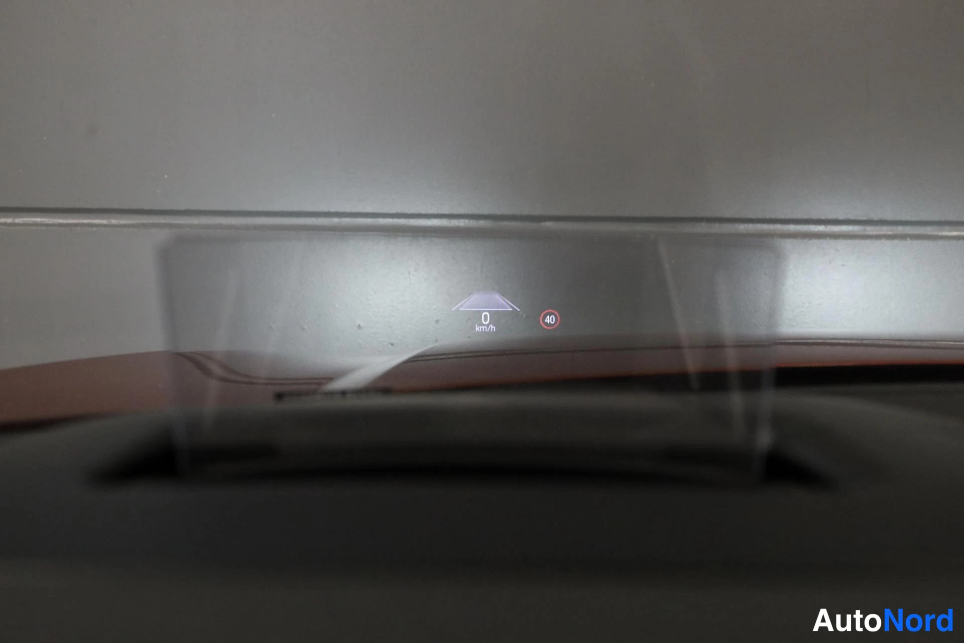 Oranssi Ford Kuga 2021, yksityiskohta, kuva 28