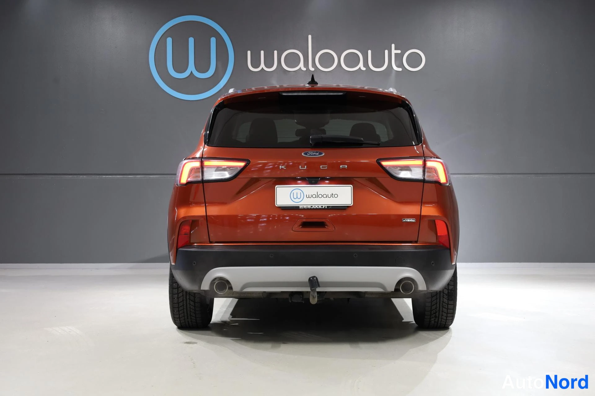 Oranssi Ford Kuga 2021, takaa, kuva 8