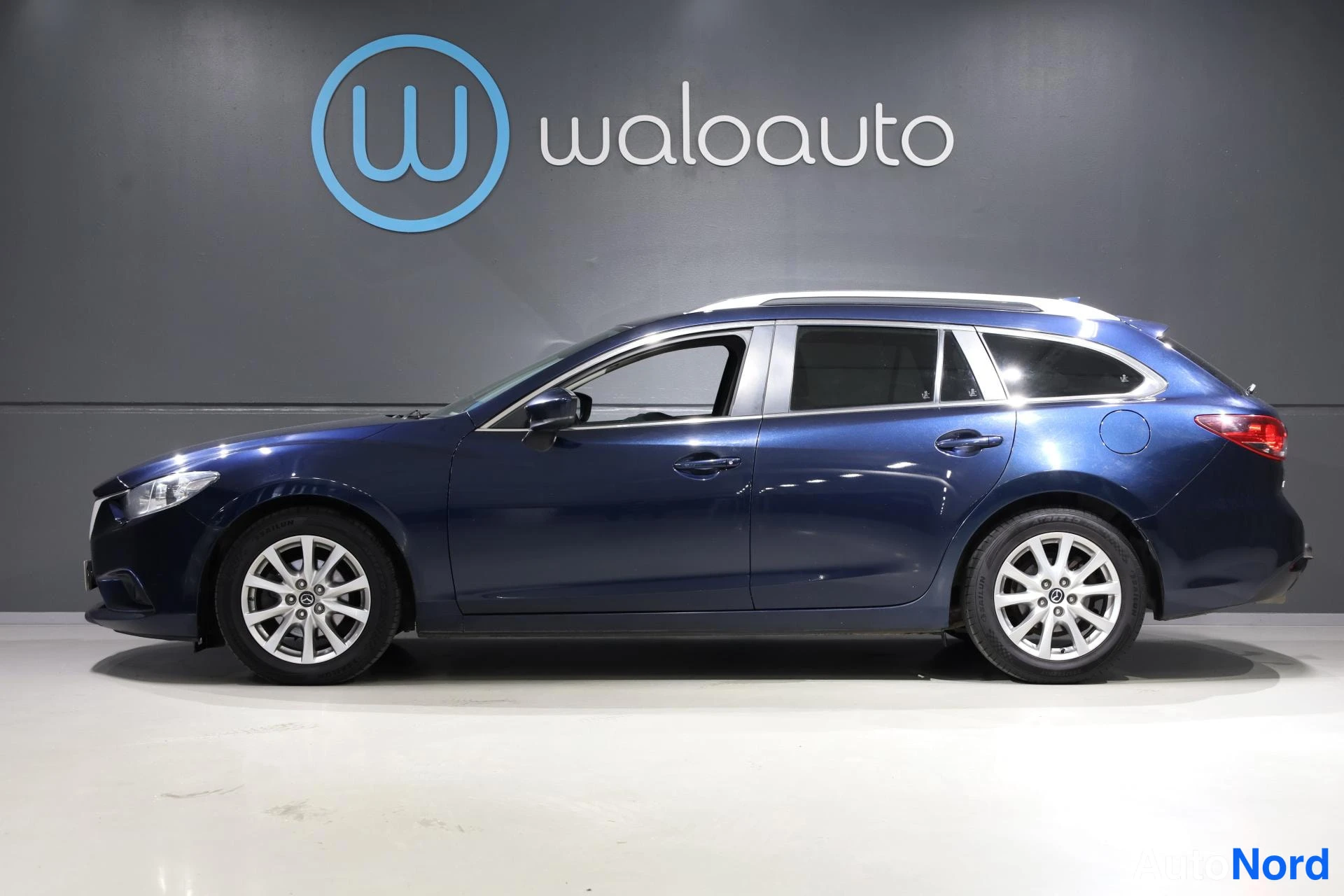 Sininen Mazda 6 2016, etuviisto, keula vasemmalle, kuva 2